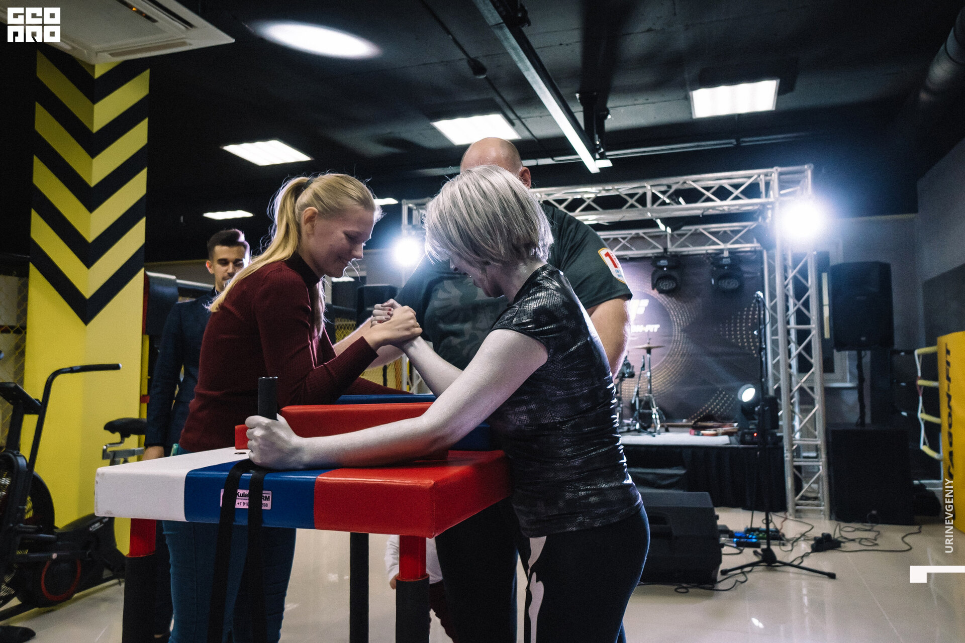 29.11. octagon fit (89).jpg