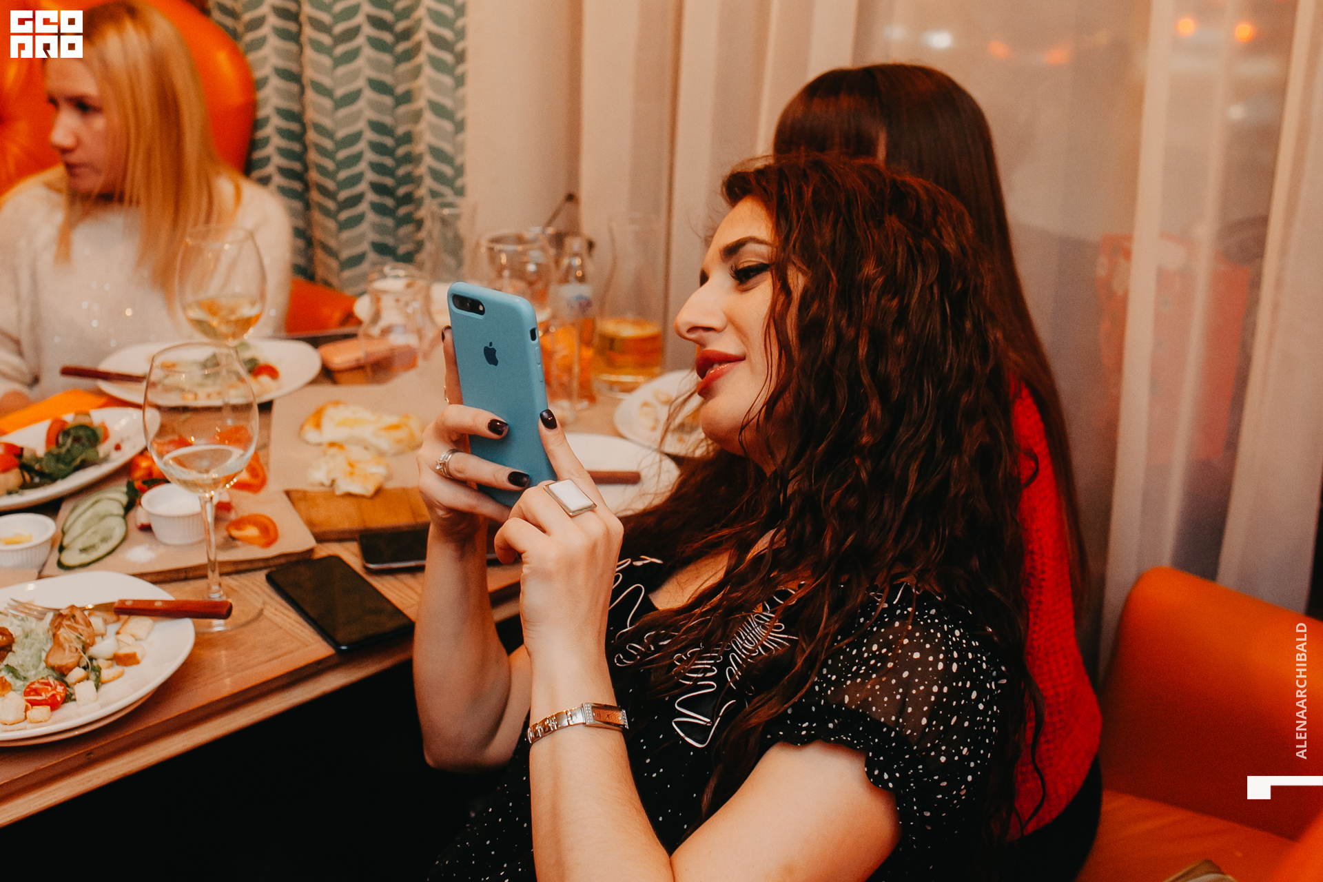 2019-12-20 20-00-13_alenaarchibald_0060.jpg