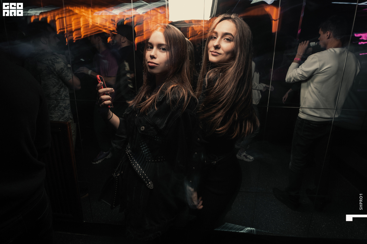 FIFTY CLUB . TOF 23