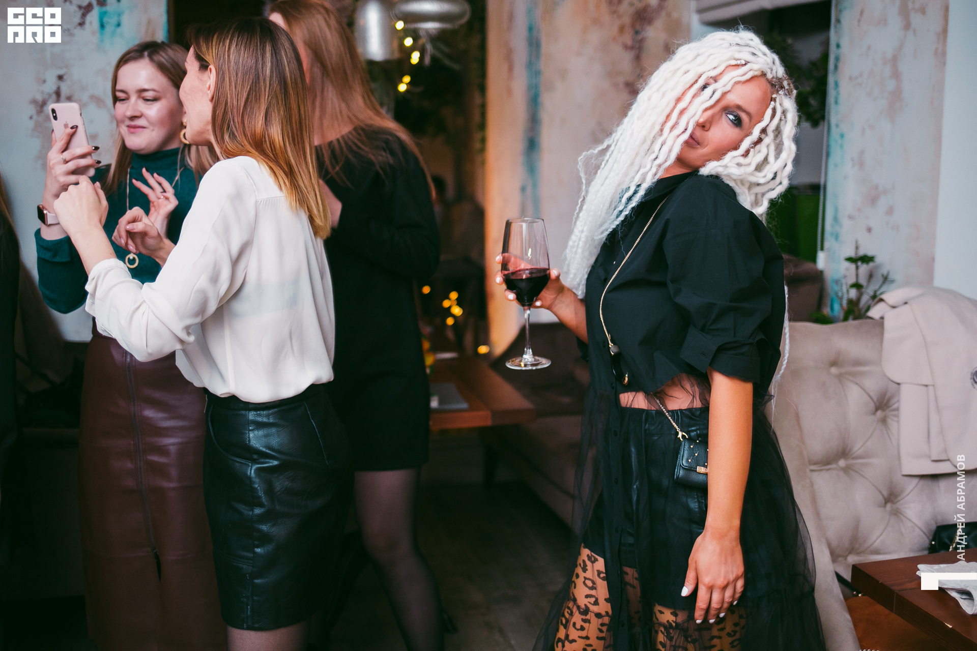 131219 Птичка и 5561 Абрамов для загрузки  0150.jpg