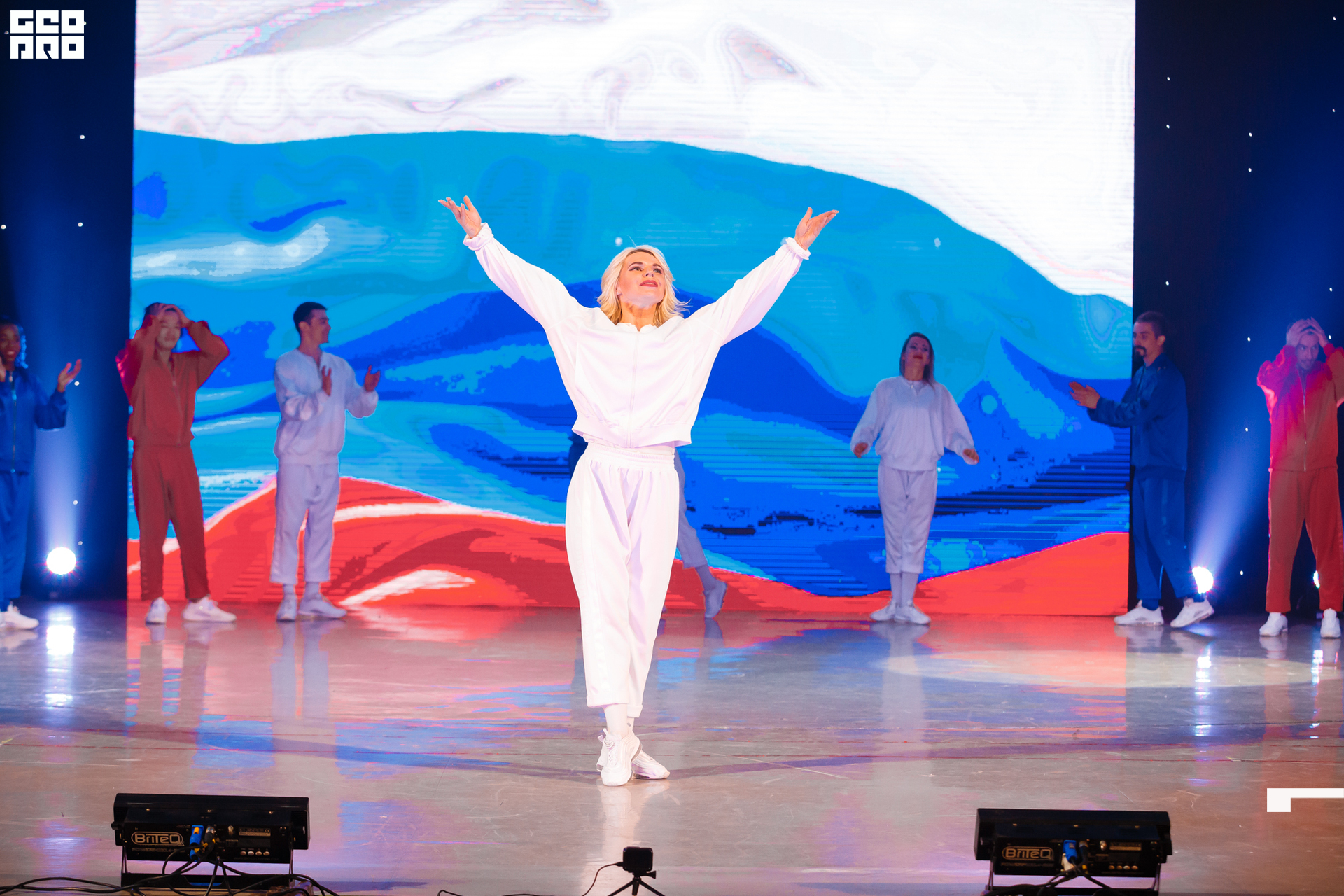 19-10-14 20-38-37.jpg