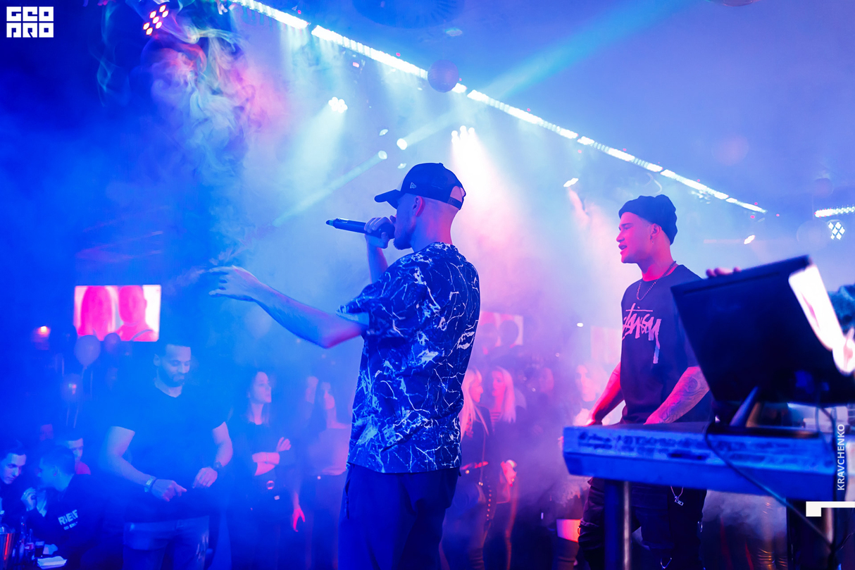 DONY X DAVEE Live Show // Saturday Party at Fashion Club 23