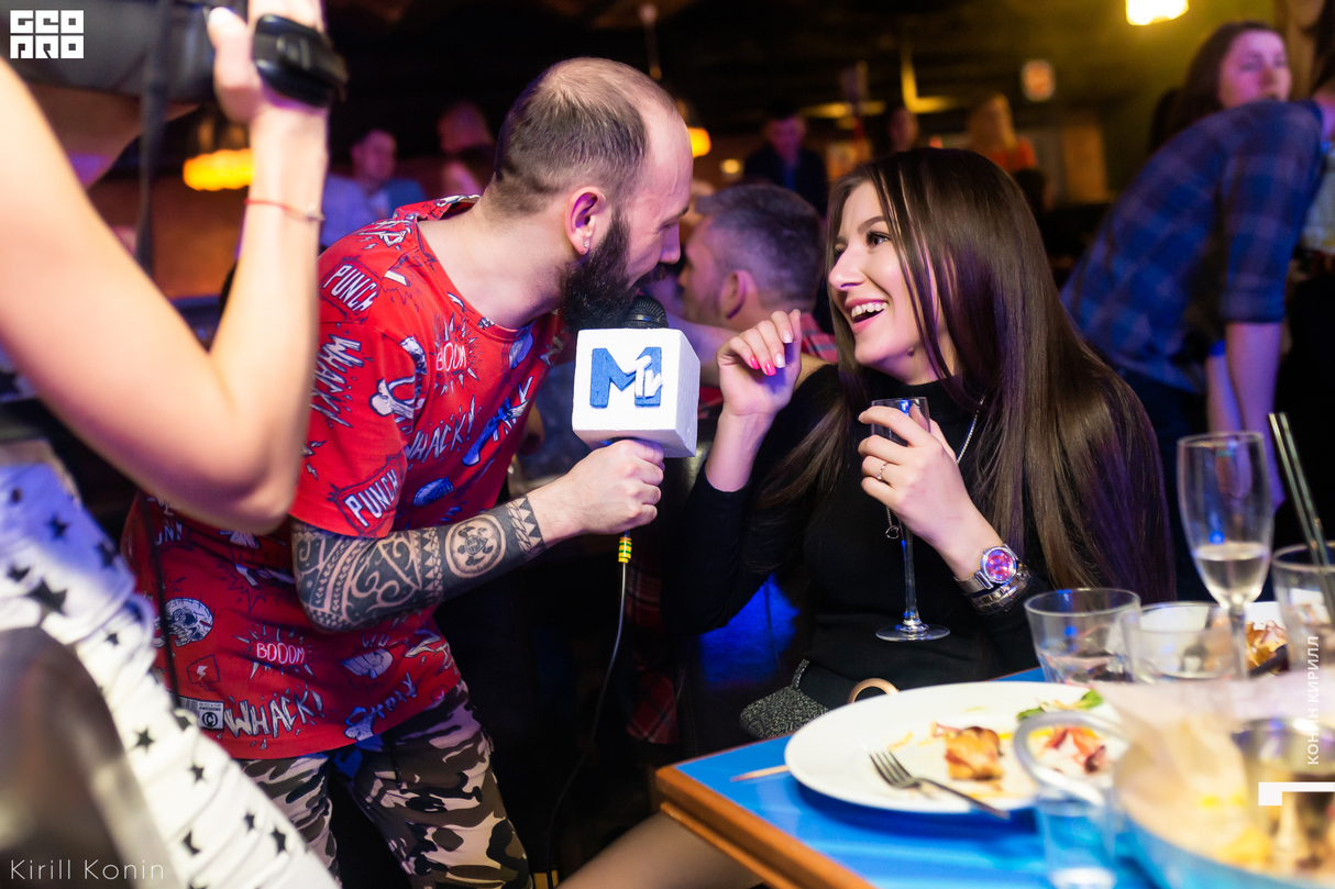 Pepsi, Пейджер, MTV 12