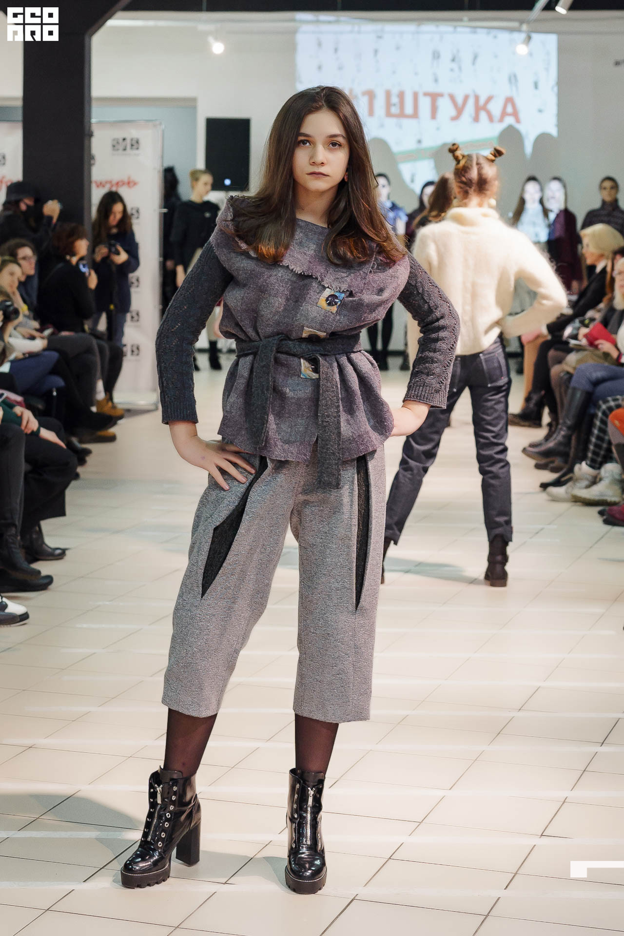 01.02.20_StreetFashionShow АртМуза_0188.JPG