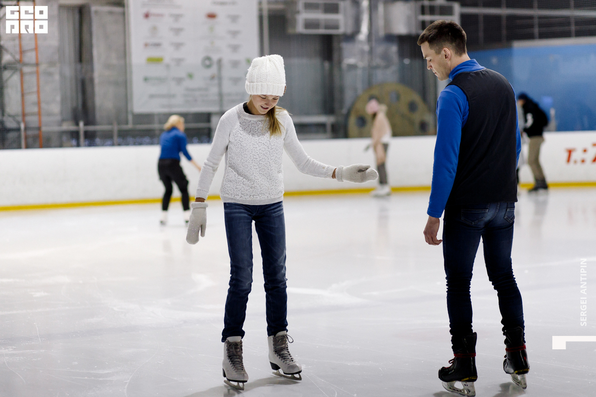 Шоу зеркальной королевы в ICE People 22