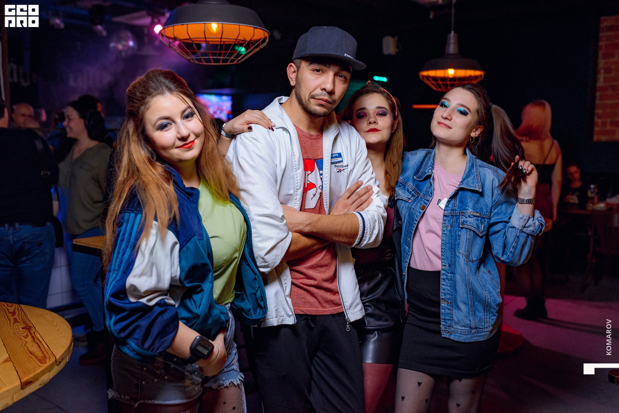 Вечеринка 90х в Чак Норрис Бар 23