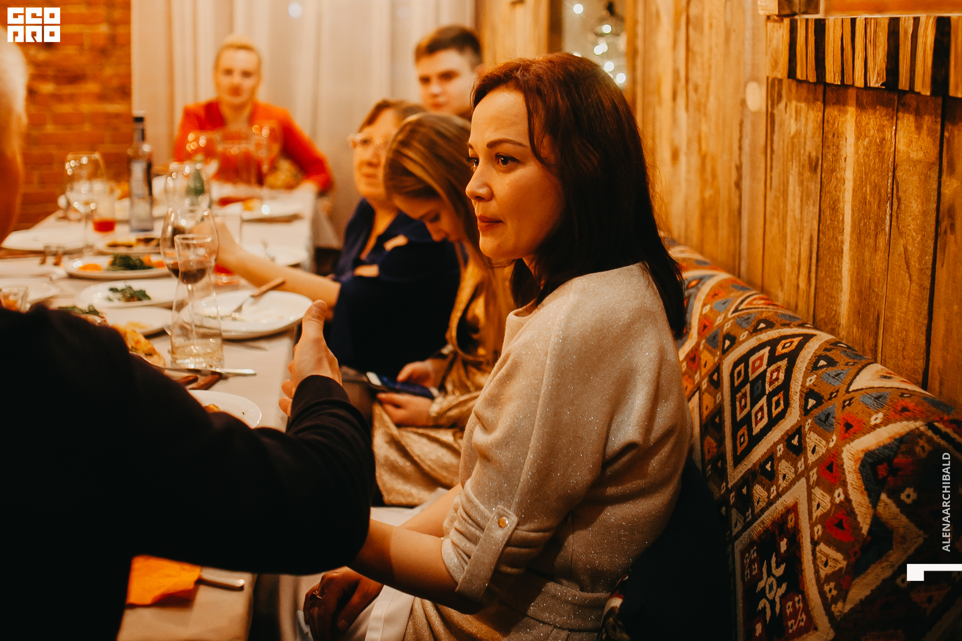 2019-12-06 20-00-36_alenaarchibald_0043.jpg