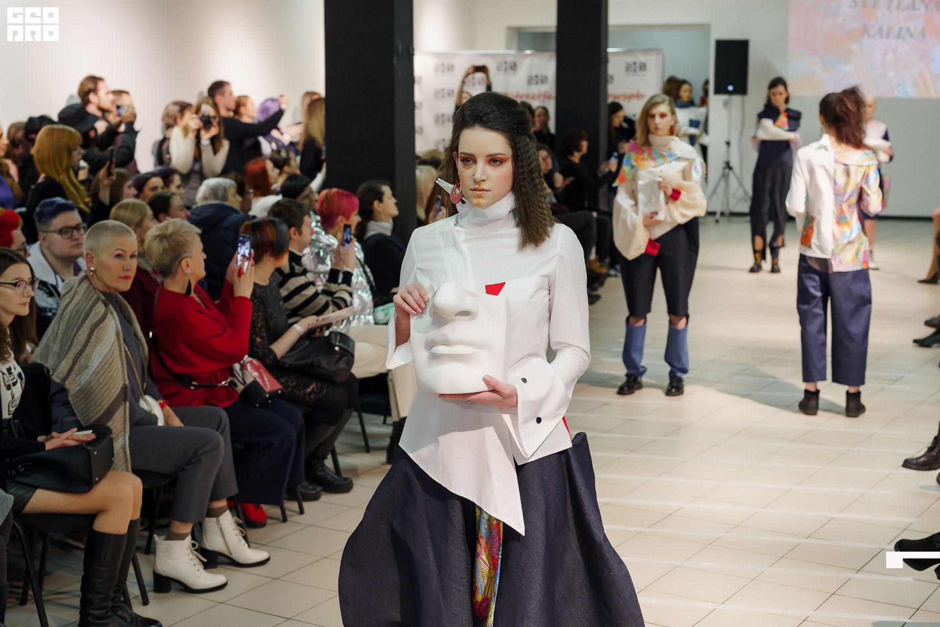 01.02.20_StreetFashionShow АртМуза_0057.JPG