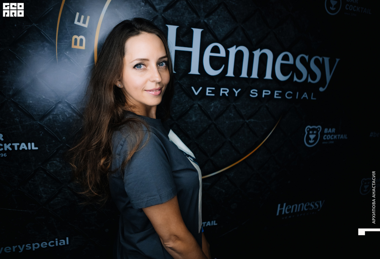 Бар Коктейль - Very Long Night by Hennessy, Gorje Hewek, Deek That, Mindo, Ozovsky 14