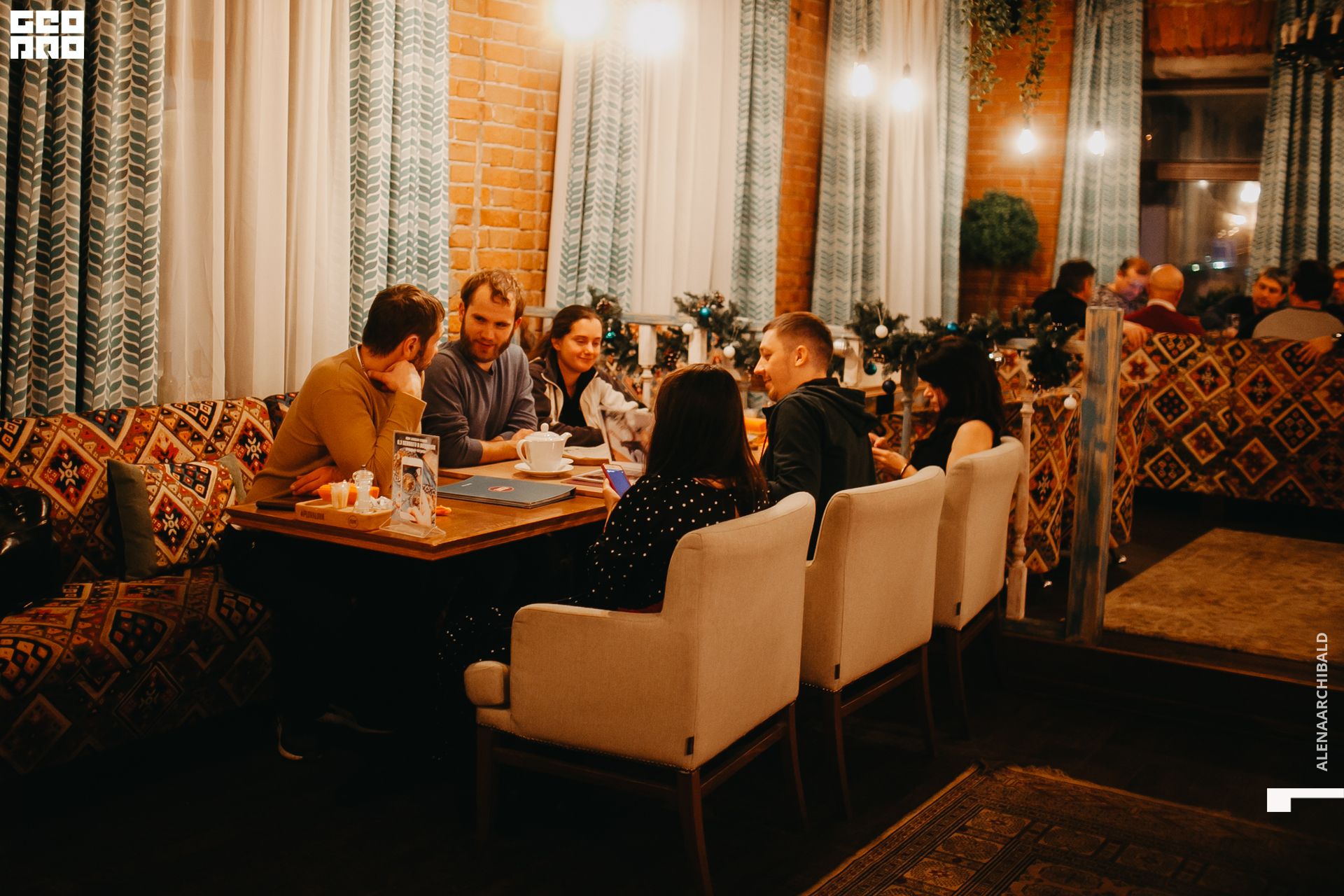 2019-12-06 20-00-36_alenaarchibald_0005.jpg