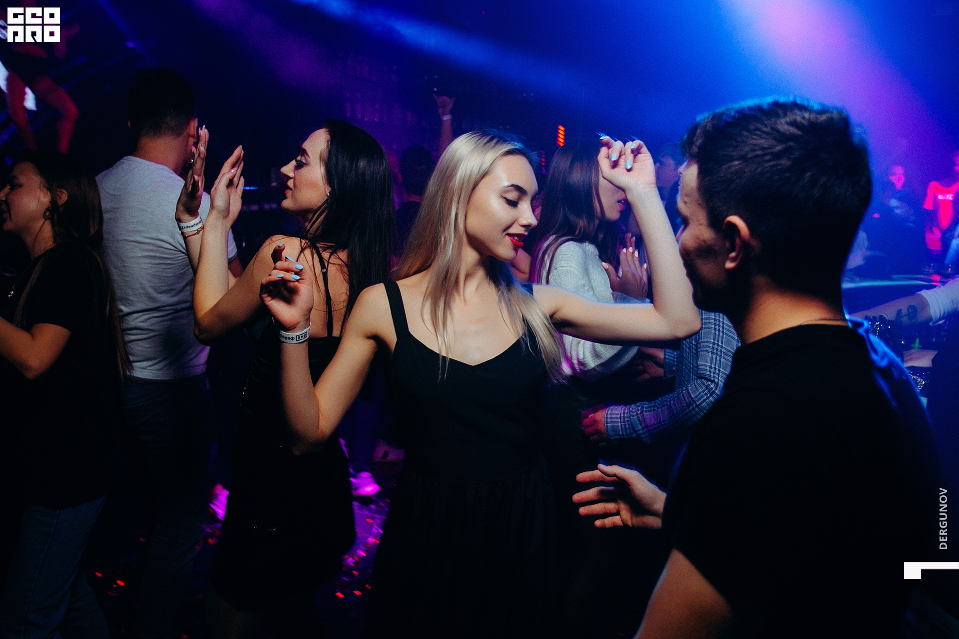 2019-11-17 02-03-08IMG_9304.jpg