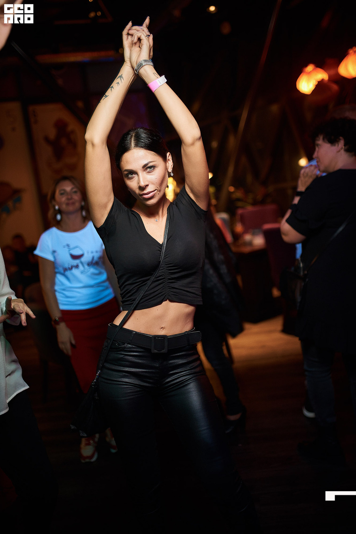 Вечеринка HOUSE PARTY в кафе R.A.G.U 21
