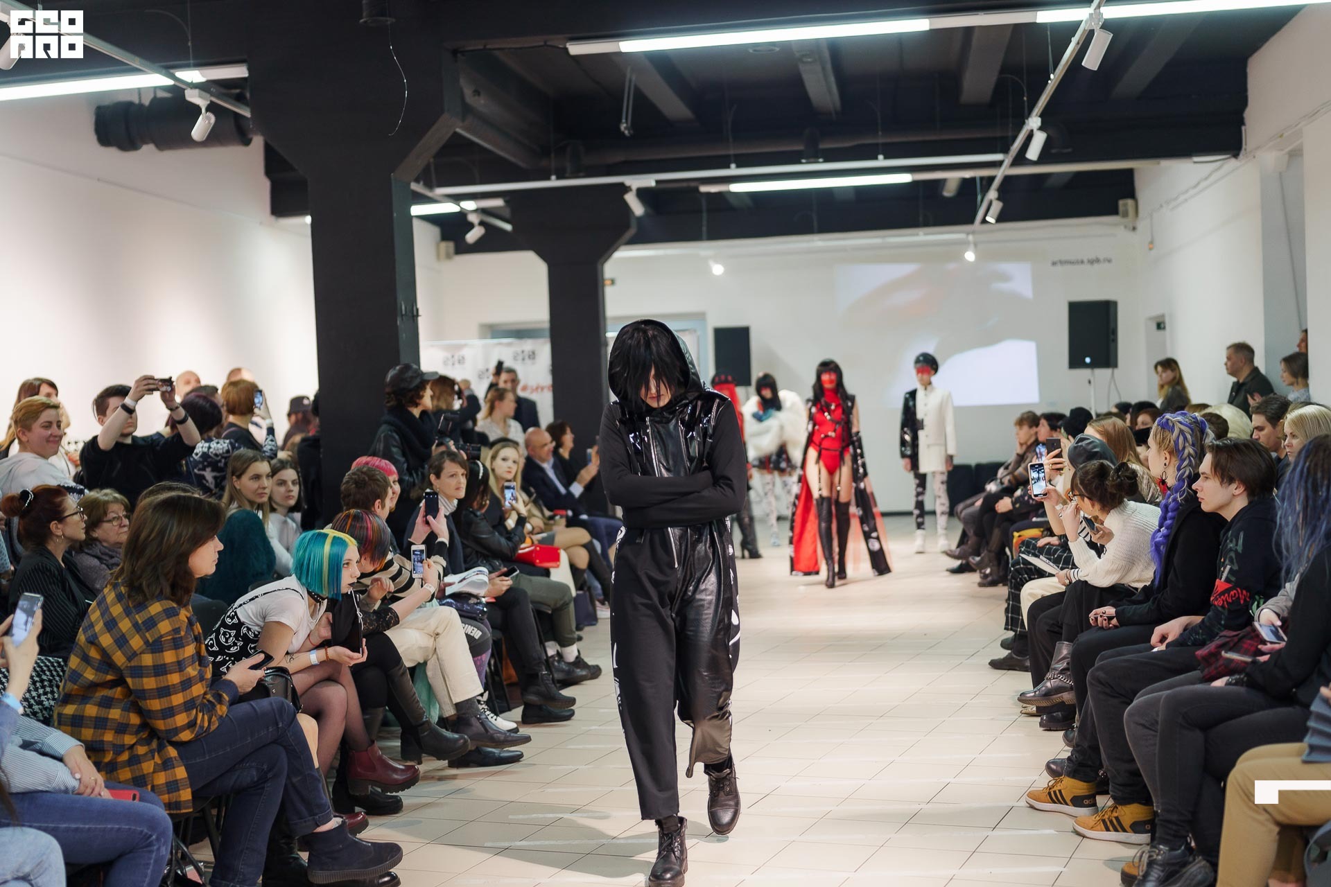 01.02.20_StreetFashionShow АртМуза_0628.JPG