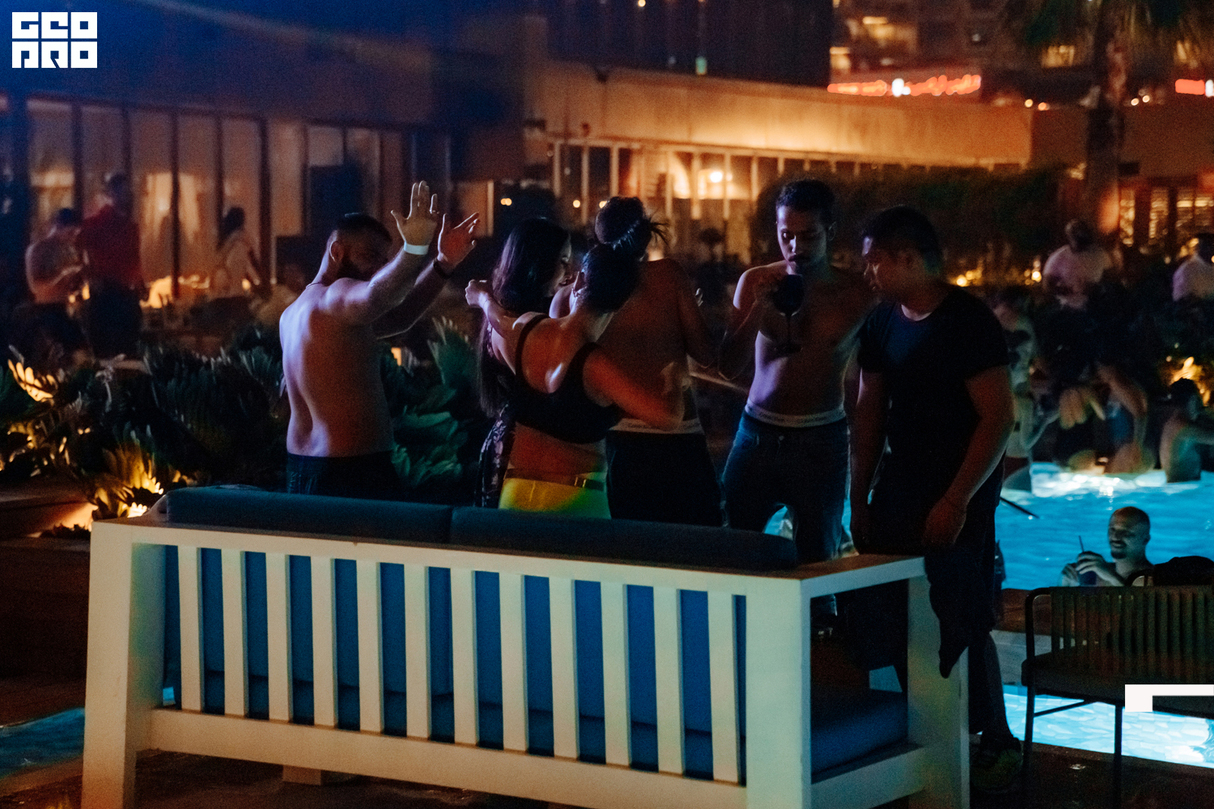 Vogue Azure Beach Rixos 14
