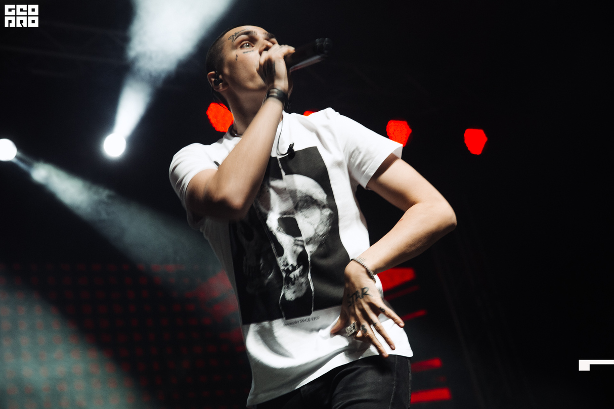 FACE в Телеклубе 8