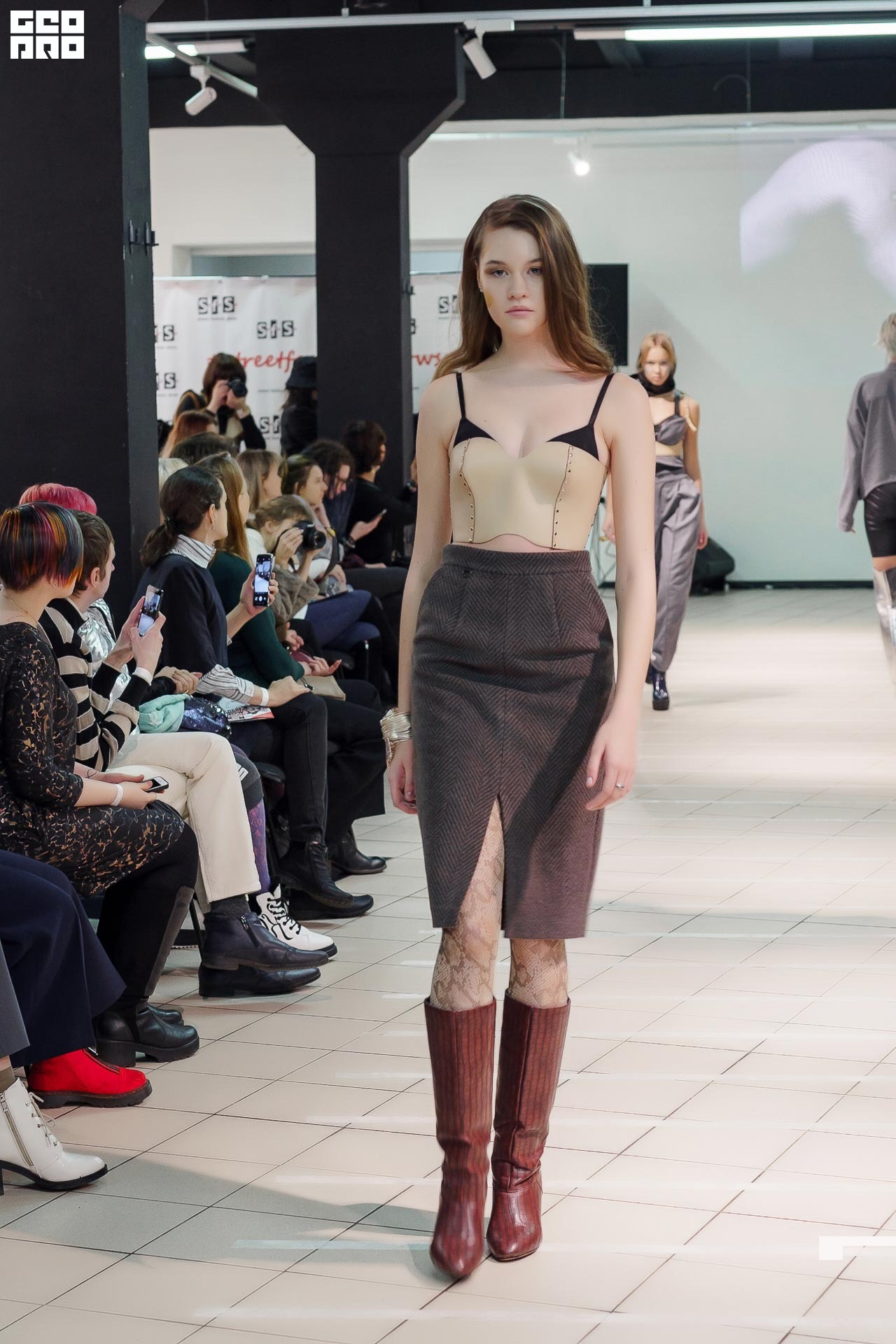 01.02.20_StreetFashionShow АртМуза_0137.JPG