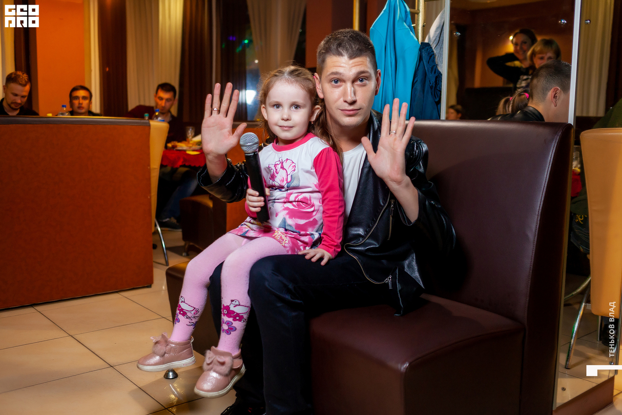 Суббота в кафе-баре "333" 14