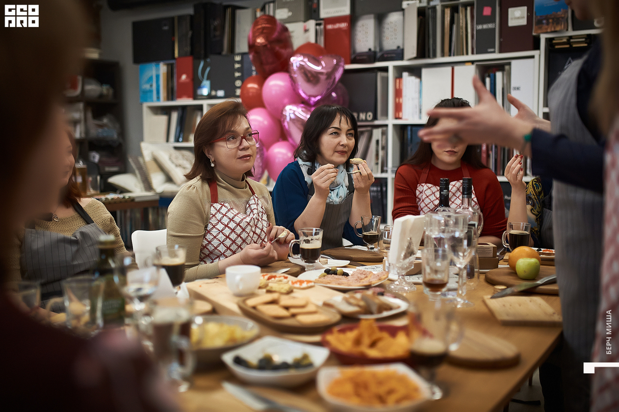 Love Food Party 23