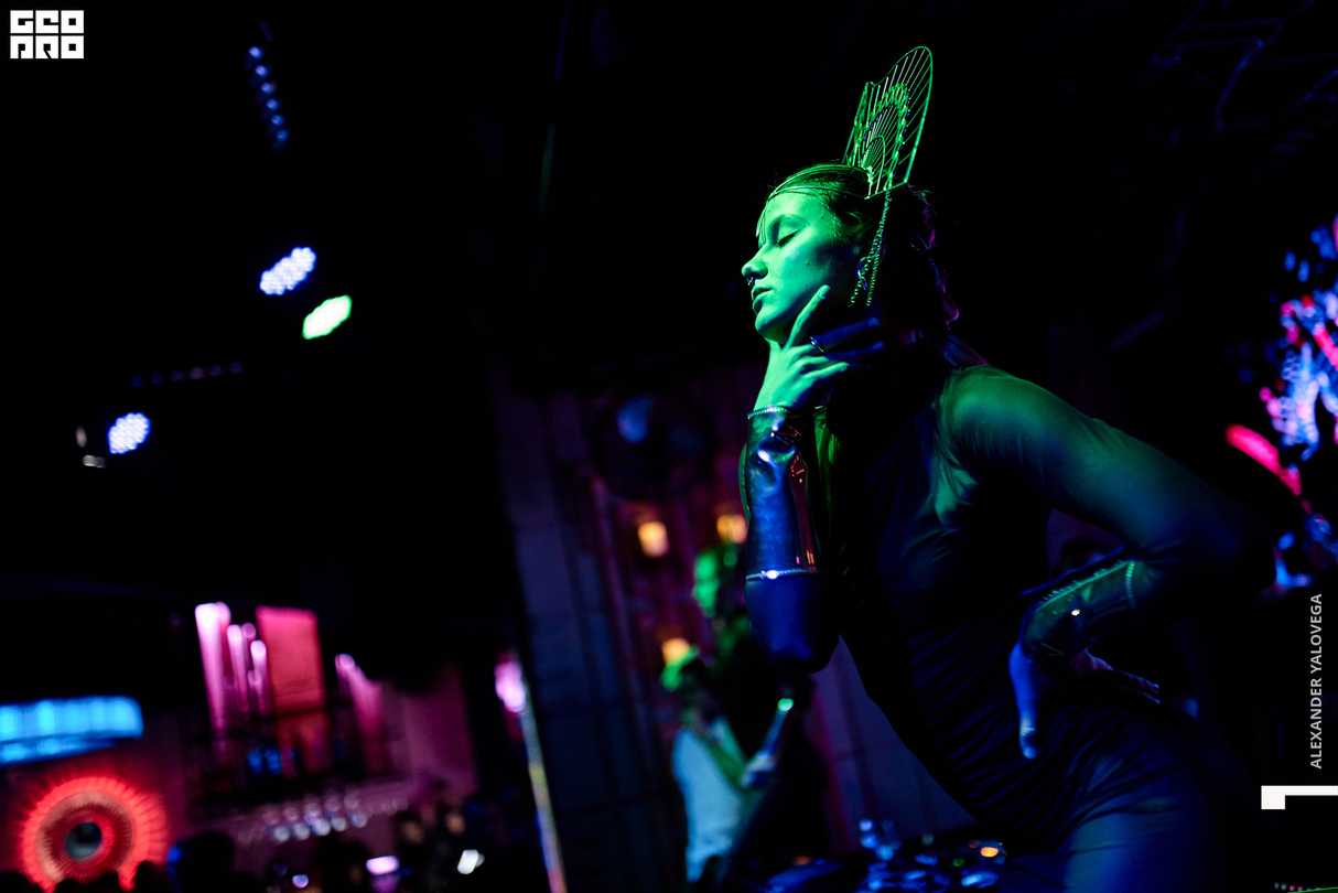 Aparde (live, Germany) in CHI 10