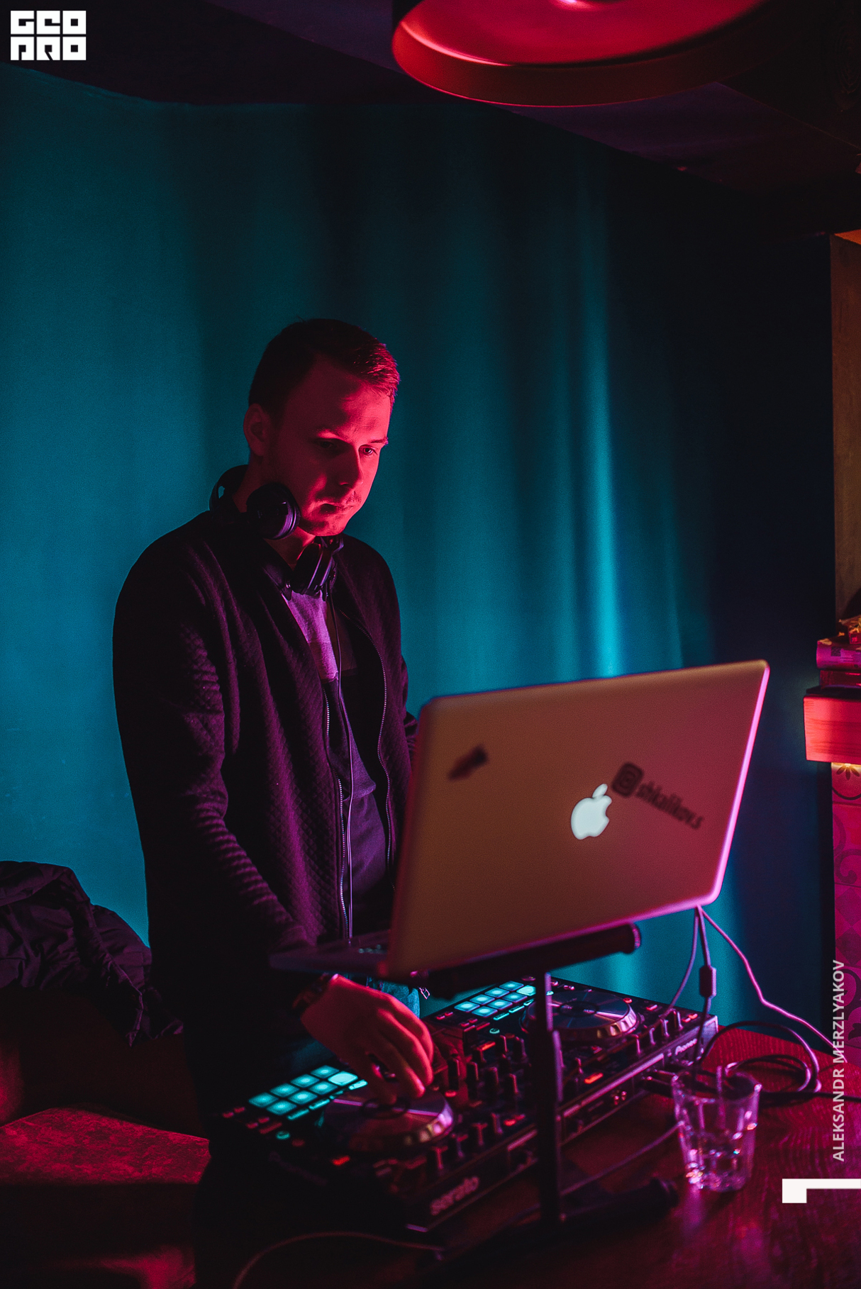 PRE-PARTY DJ-cafe 24