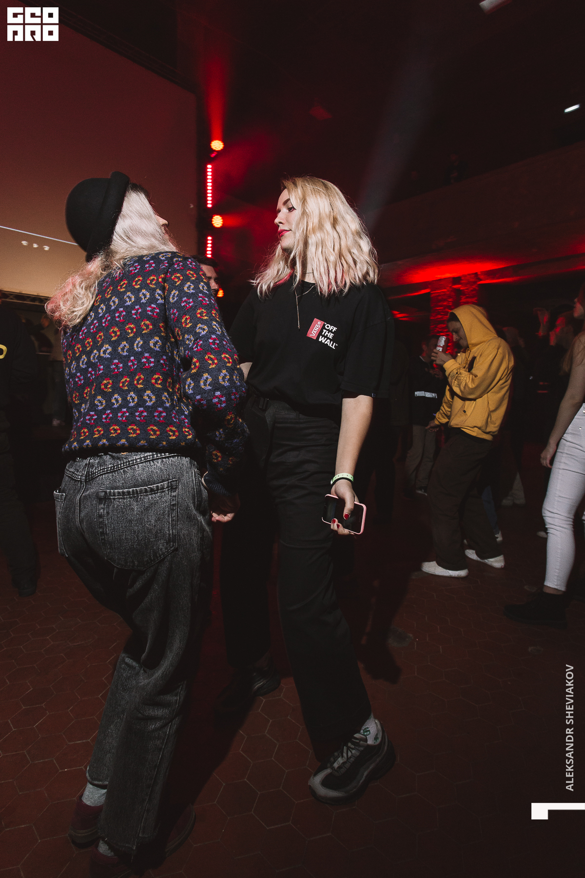 0138-12.10.19_SkateAfterparty.jpg