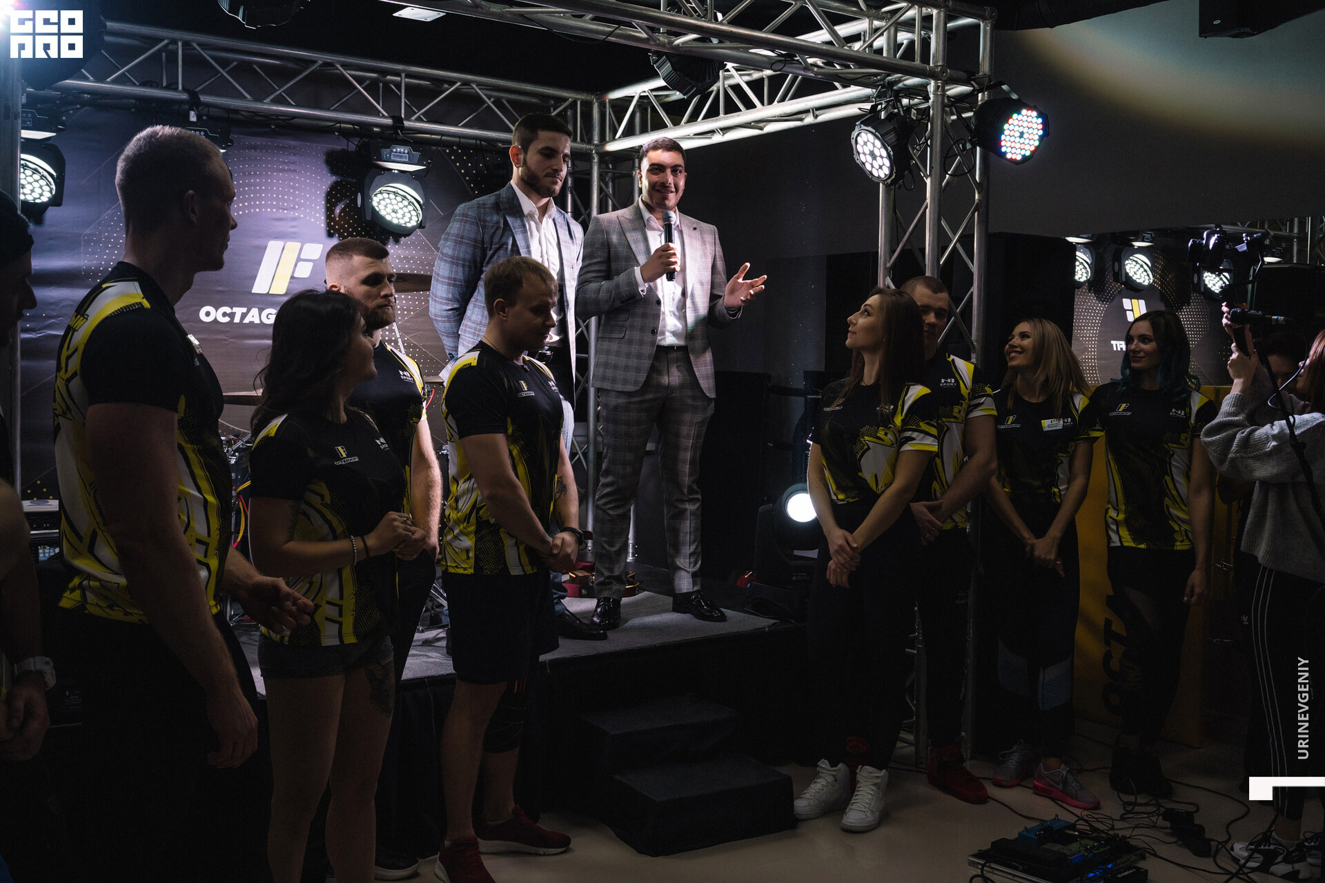 29.11. octagon fit (72).jpg