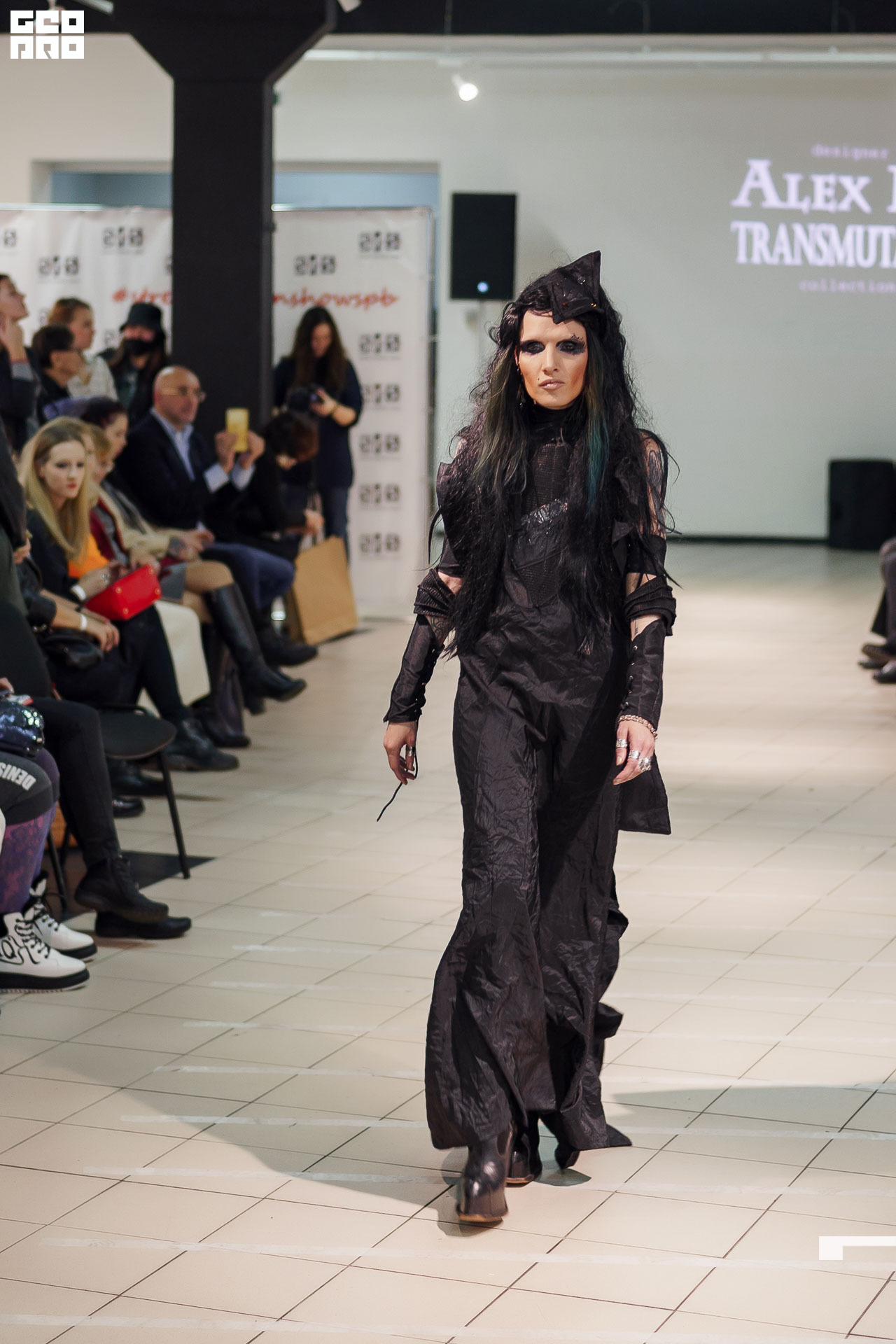 01.02.20_StreetFashionShow АртМуза_0699.JPG