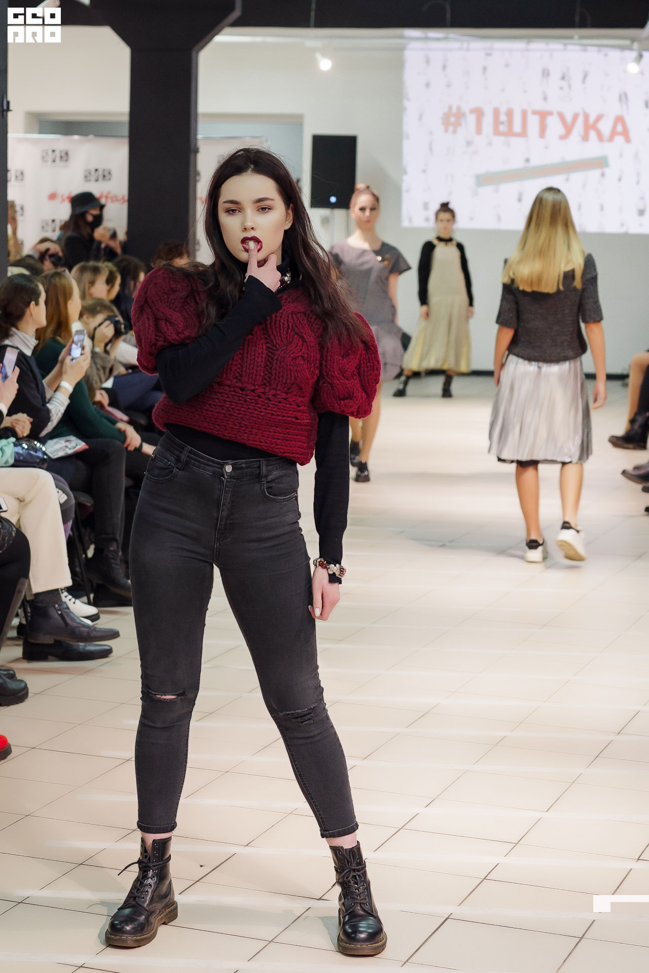 01.02.20_StreetFashionShow АртМуза_0163.JPG