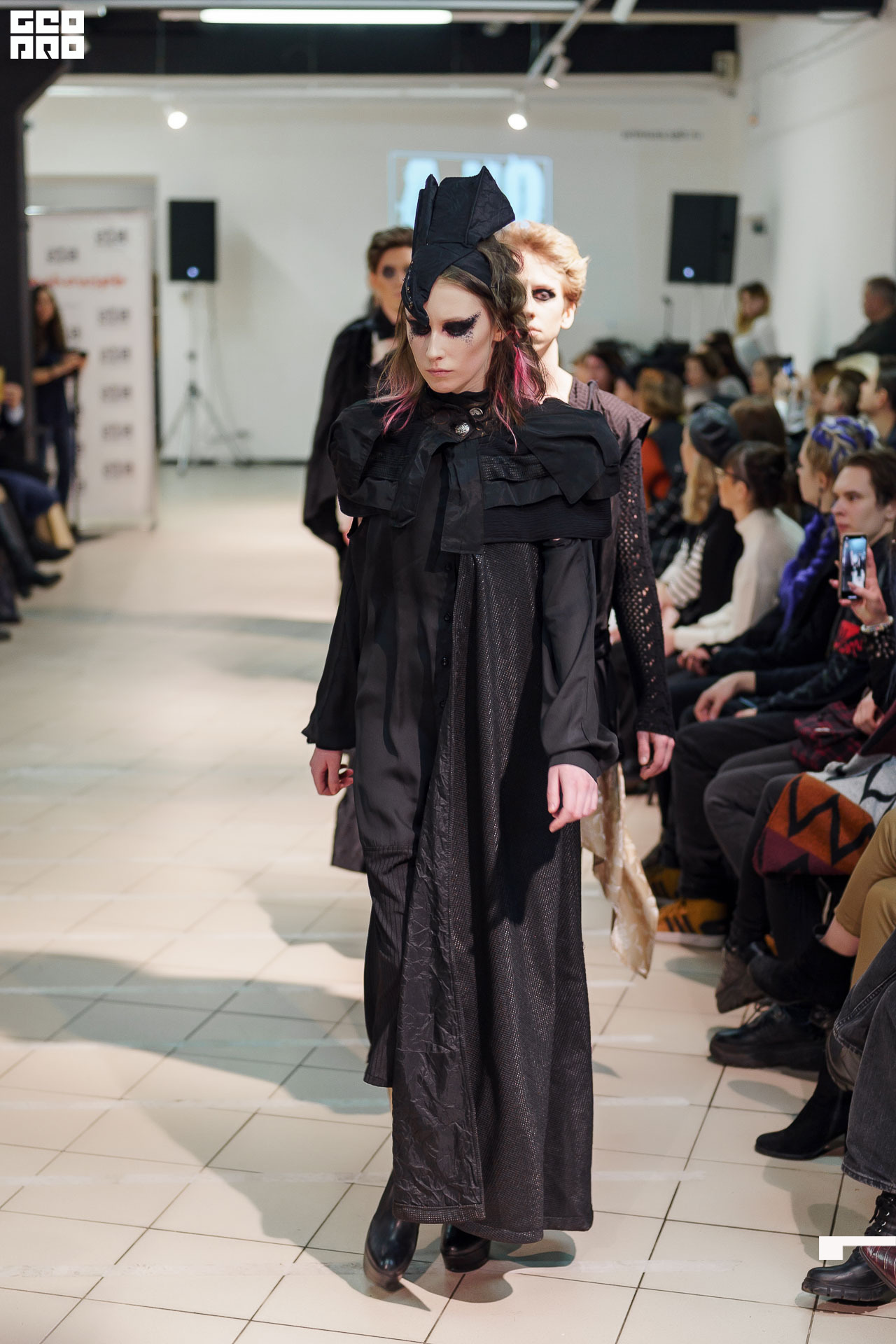 01.02.20_StreetFashionShow АртМуза_0706.JPG