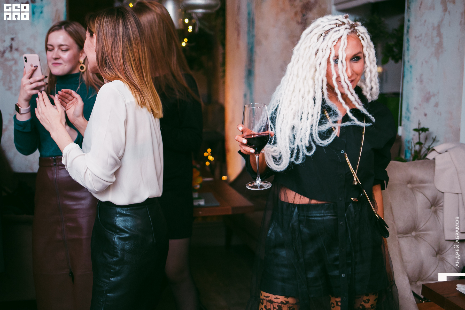 131219 Птичка и 5561 Абрамов для загрузки  0134.jpg