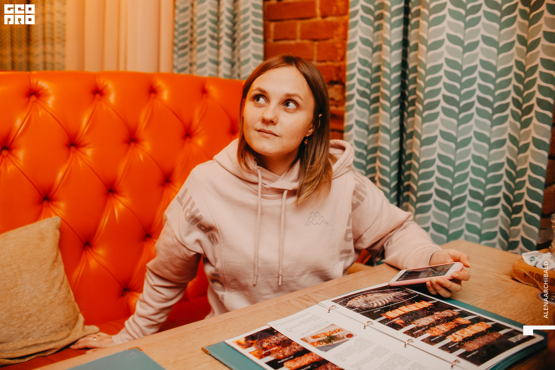 2019-11-29 20-00-26_alenaarchibald_0017.jpg