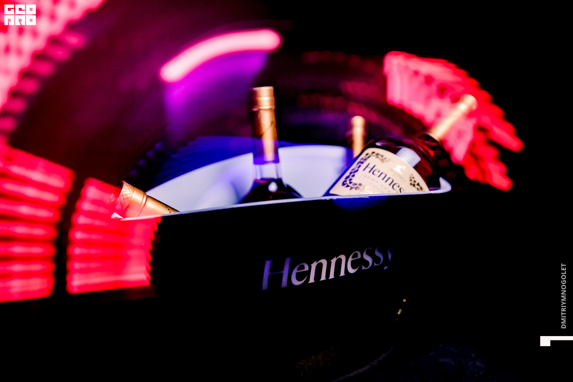 23.11.19_LomonosovBar Hennessy BE VERY SPECIAL_0003.jpg