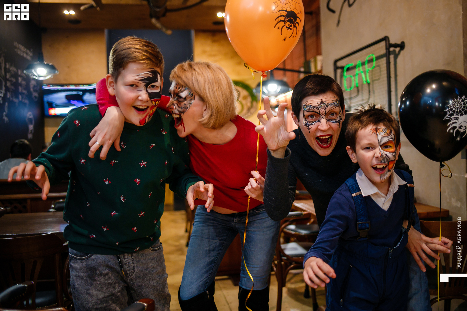 311019 Бар на Бейвеля Абрамов 0064.jpg