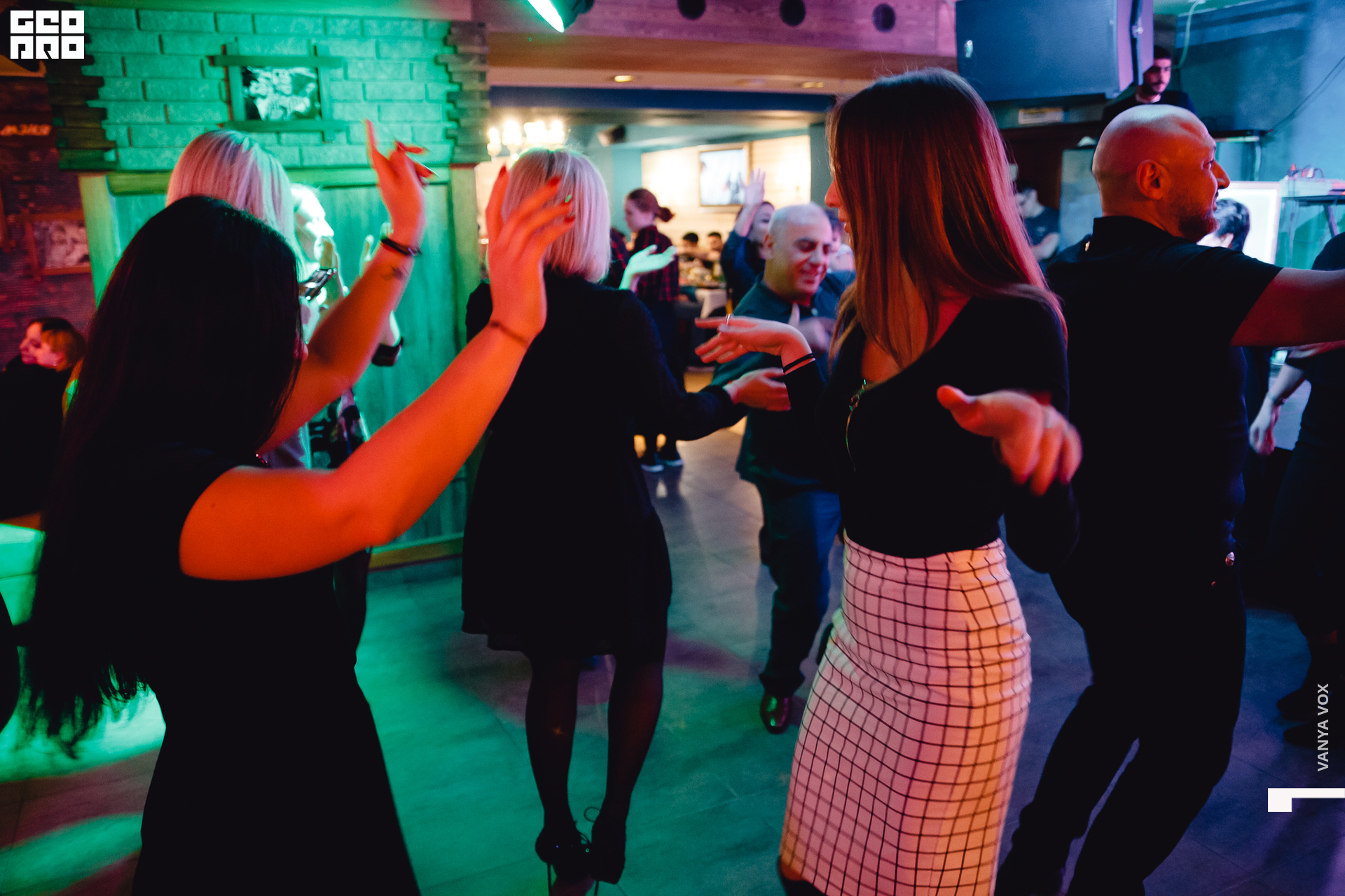 2019-11-29 19-00-00_Вокс_0107.jpg