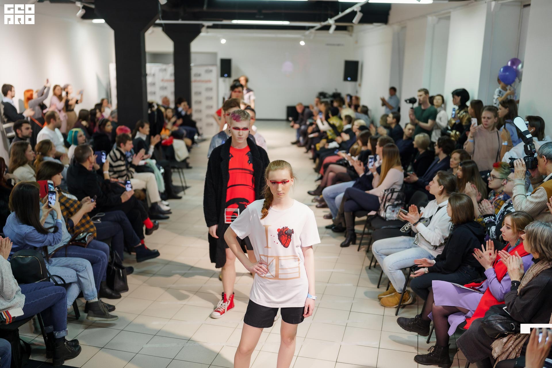 01.02.20_StreetFashionShow АртМуза_0959.JPG