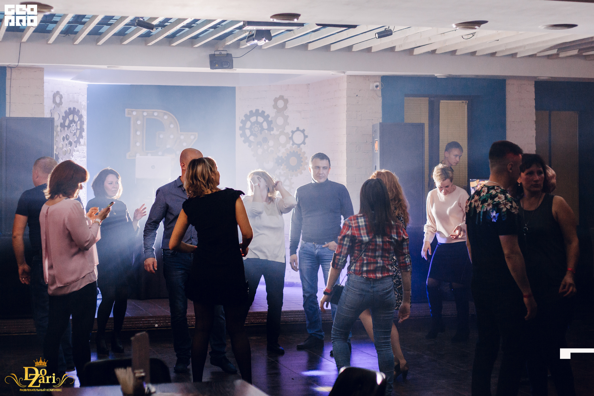 19-10-11 23-45-51.jpg