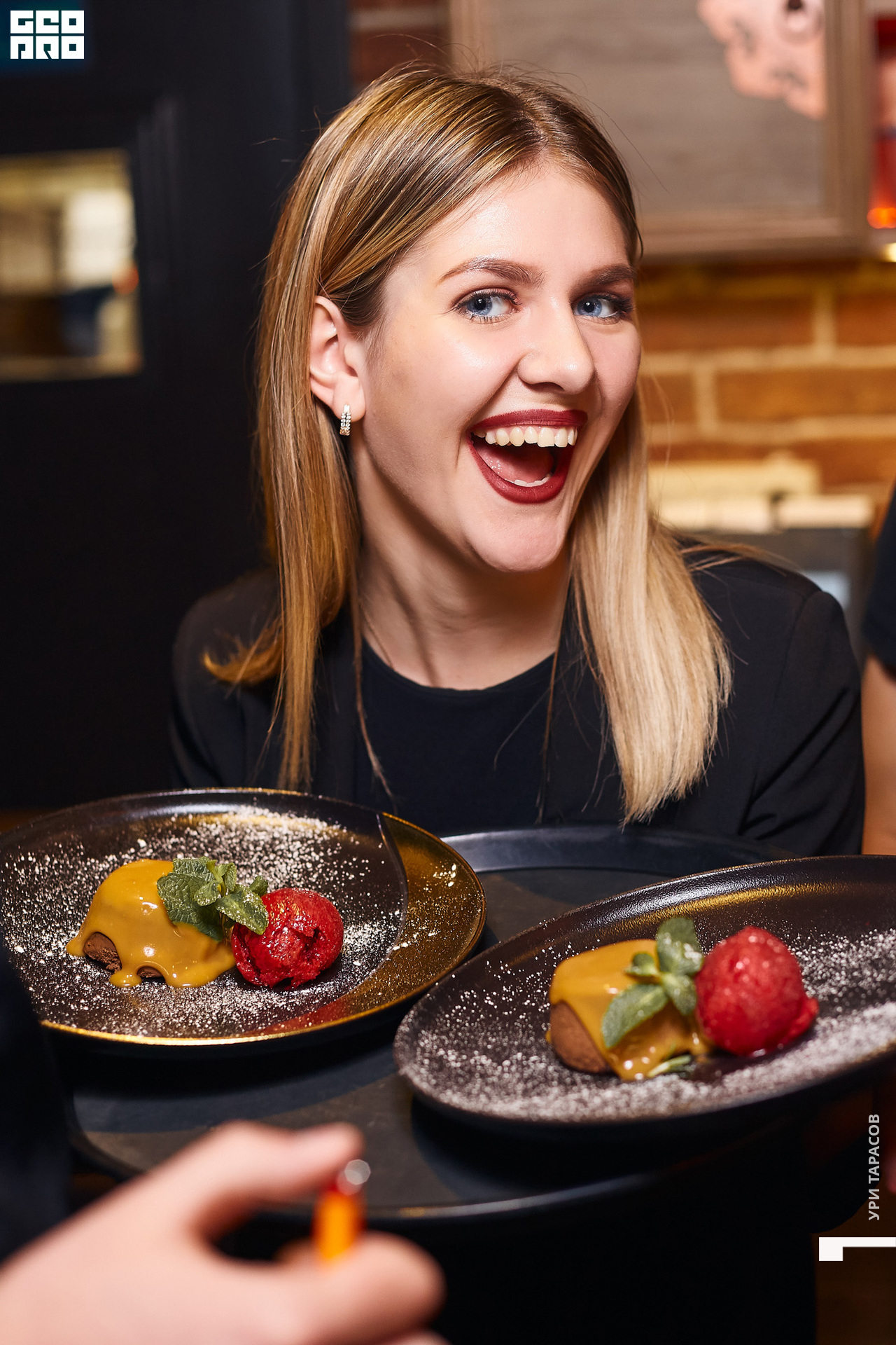 009 191213_221951_uri_0009.jpg