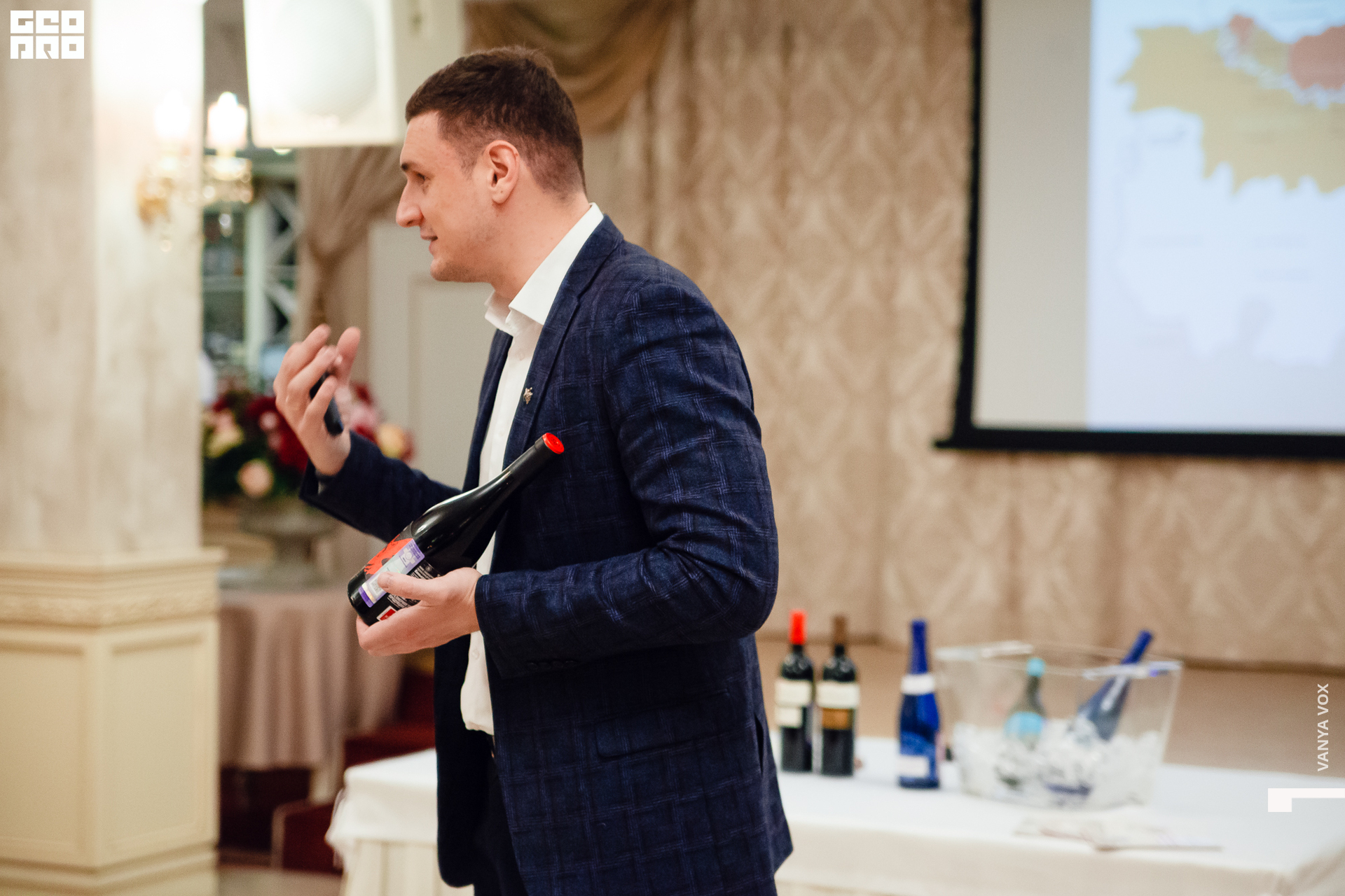 2019-12-04 19-00-00_Вокс_0121.jpg