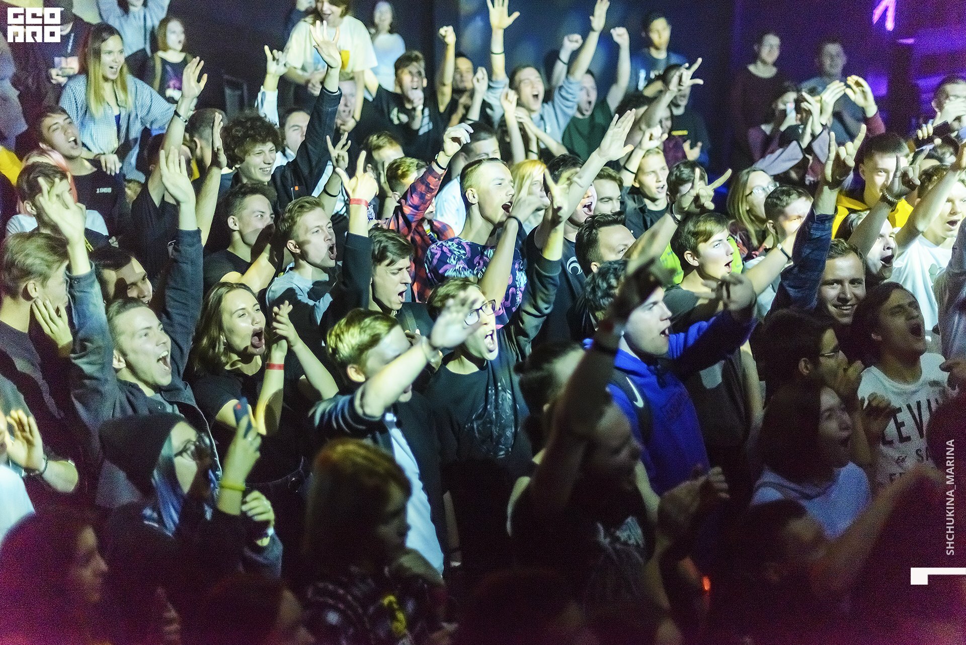 16.10.2019 неон-4.jpg