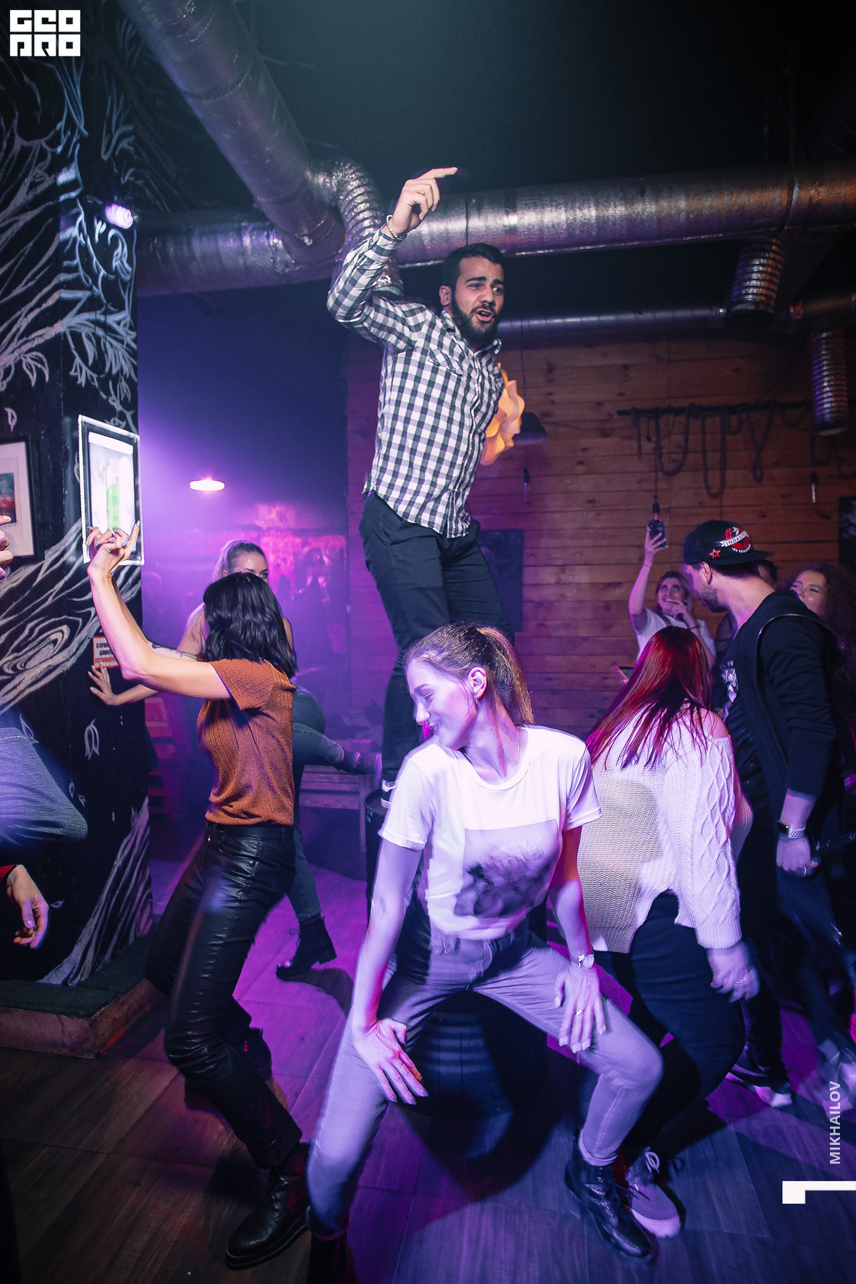 Halloween в HAZE 18