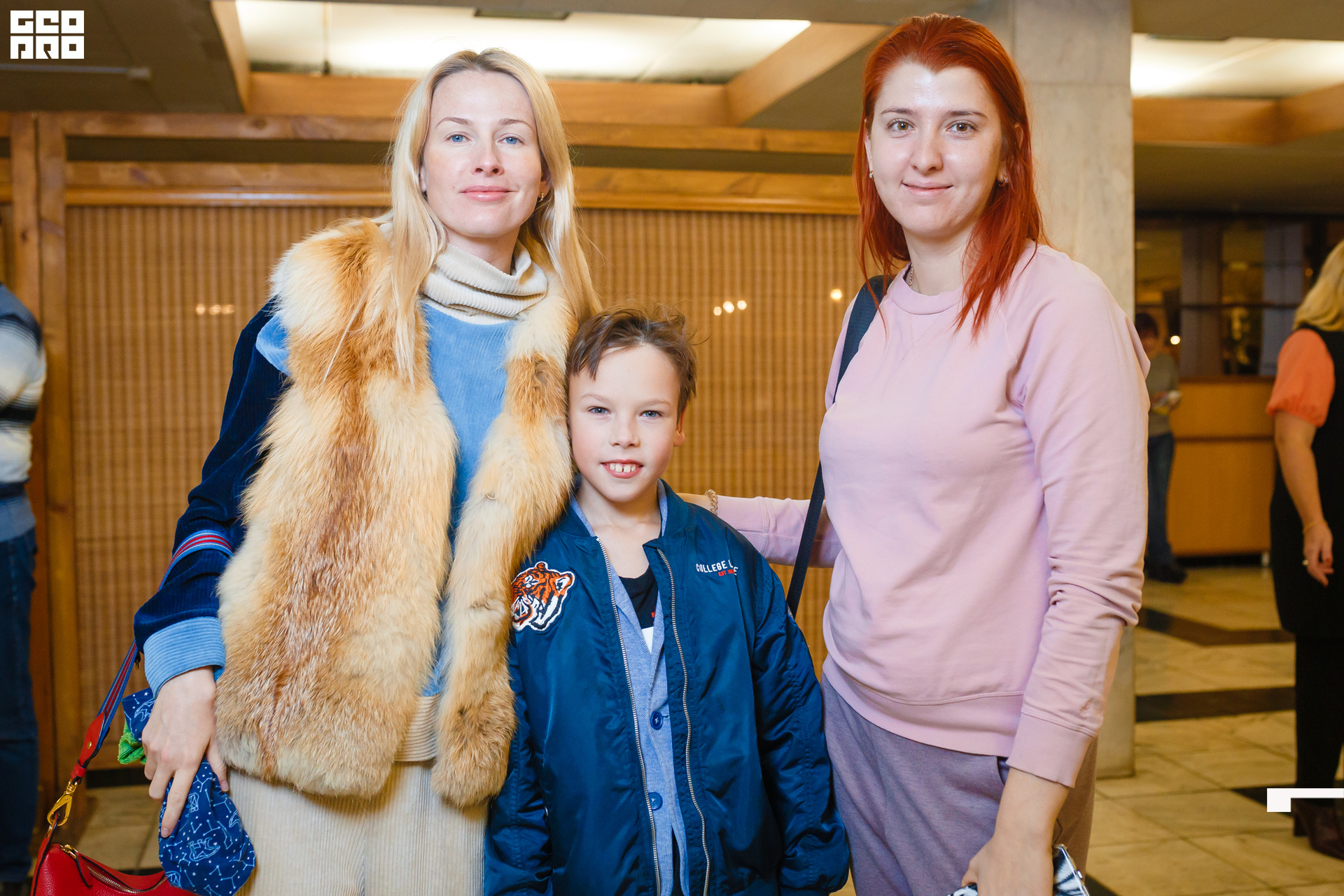 19-10-14 18-51-02.jpg