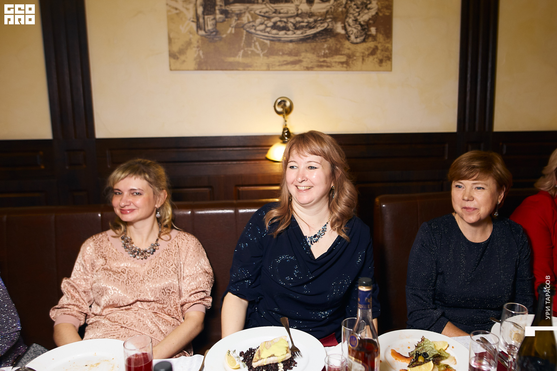 047 191229_213018_uri_0047.jpg