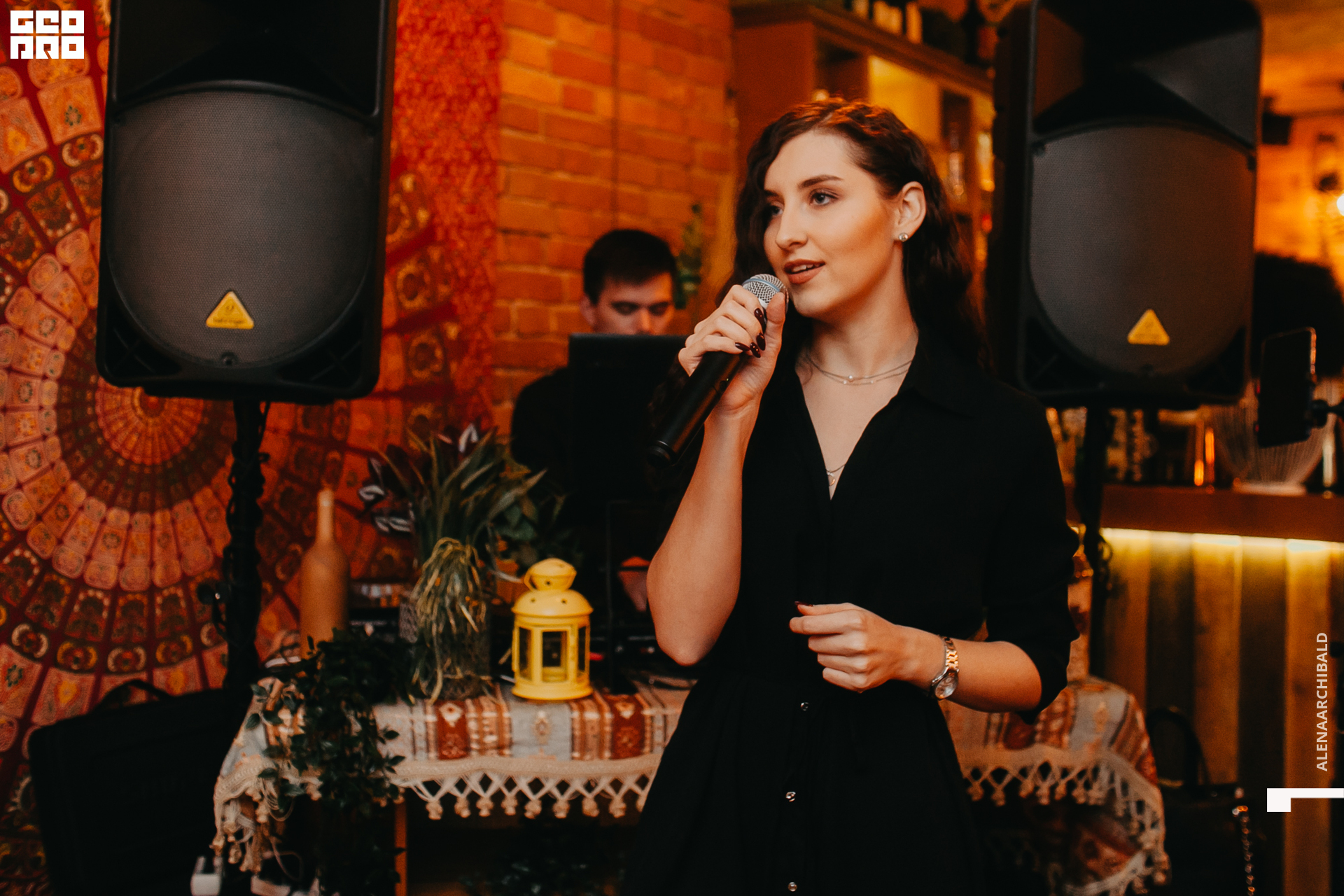 2019-11-29 20-00-26_alenaarchibald_0006.jpg