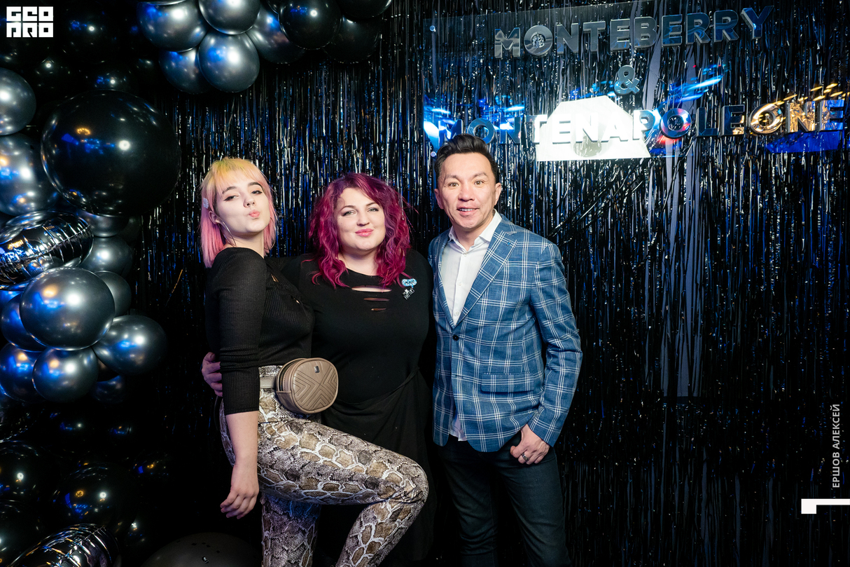 Новогодний корпоратив для партнёров, VIP-клиентов и друзей сети салонов Montenapoleone 9