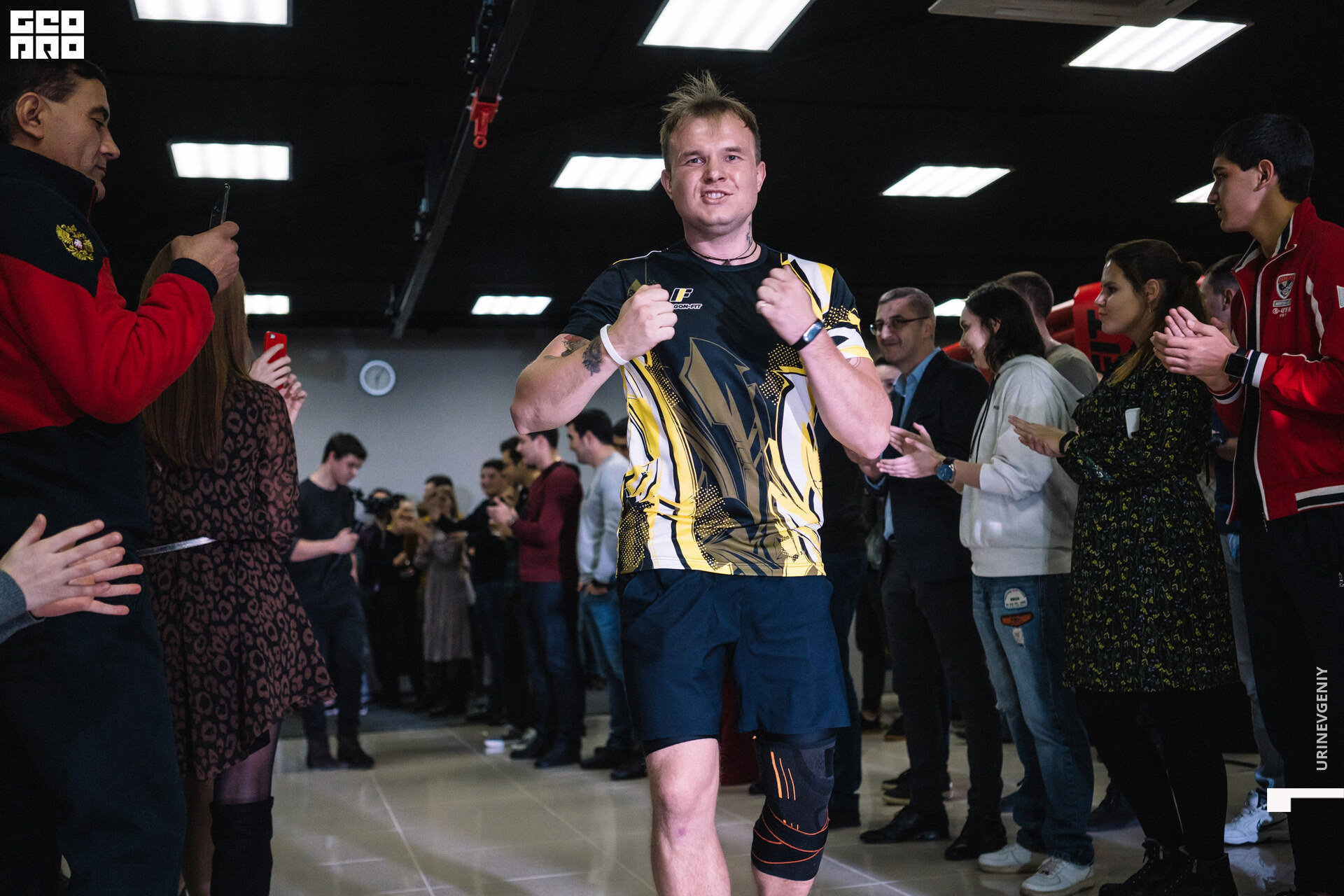 29.11. octagon fit (51).jpg