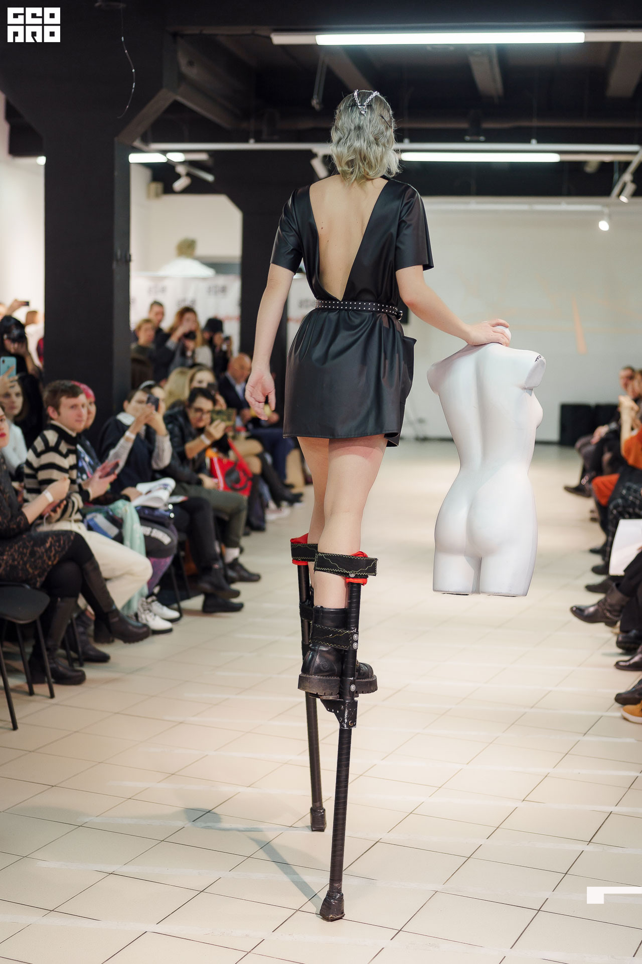 01.02.20_StreetFashionShow АртМуза_0558.JPG