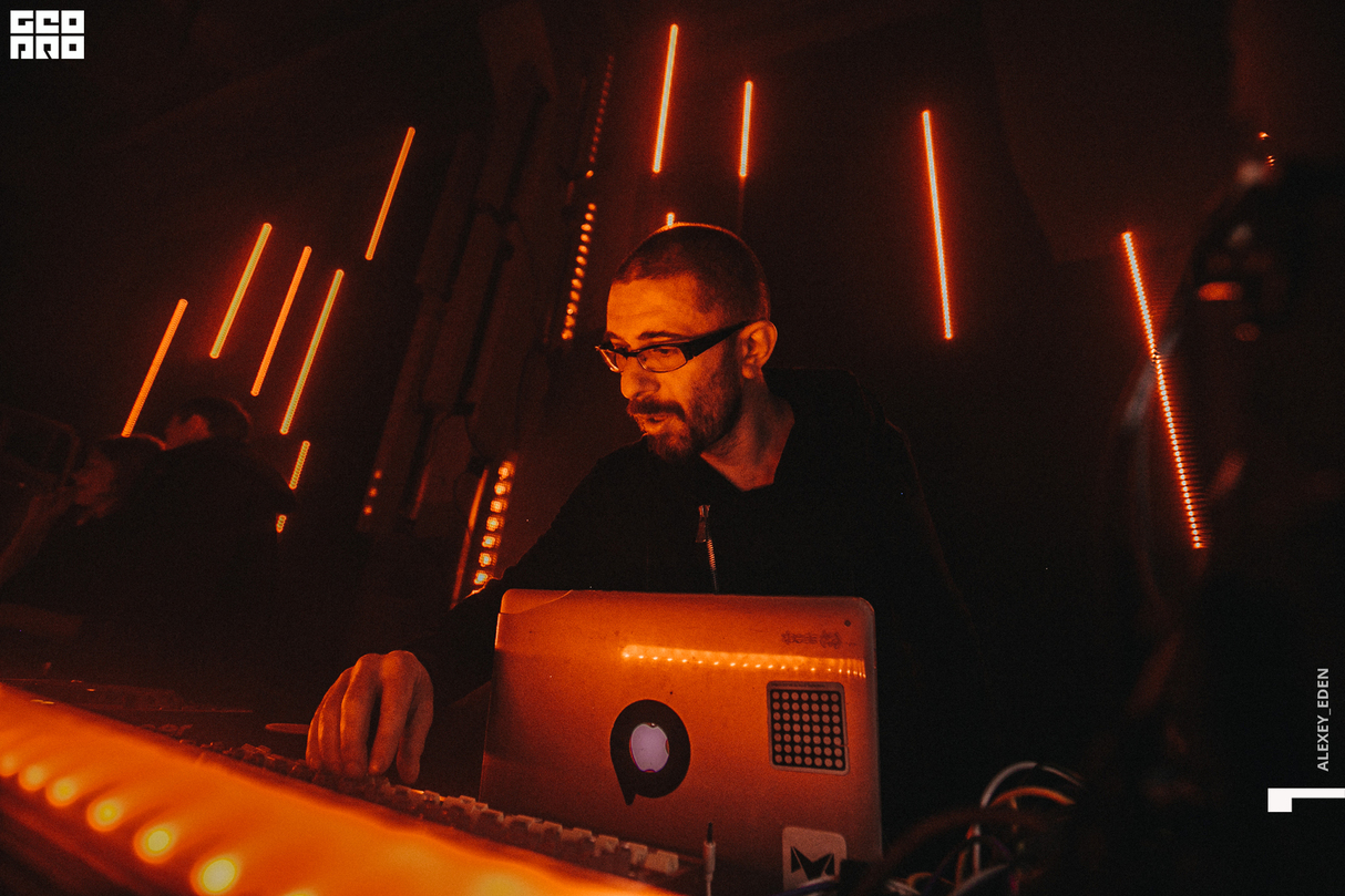 «X62 / ZIP LOFT». «m_division showcase X years» 28
