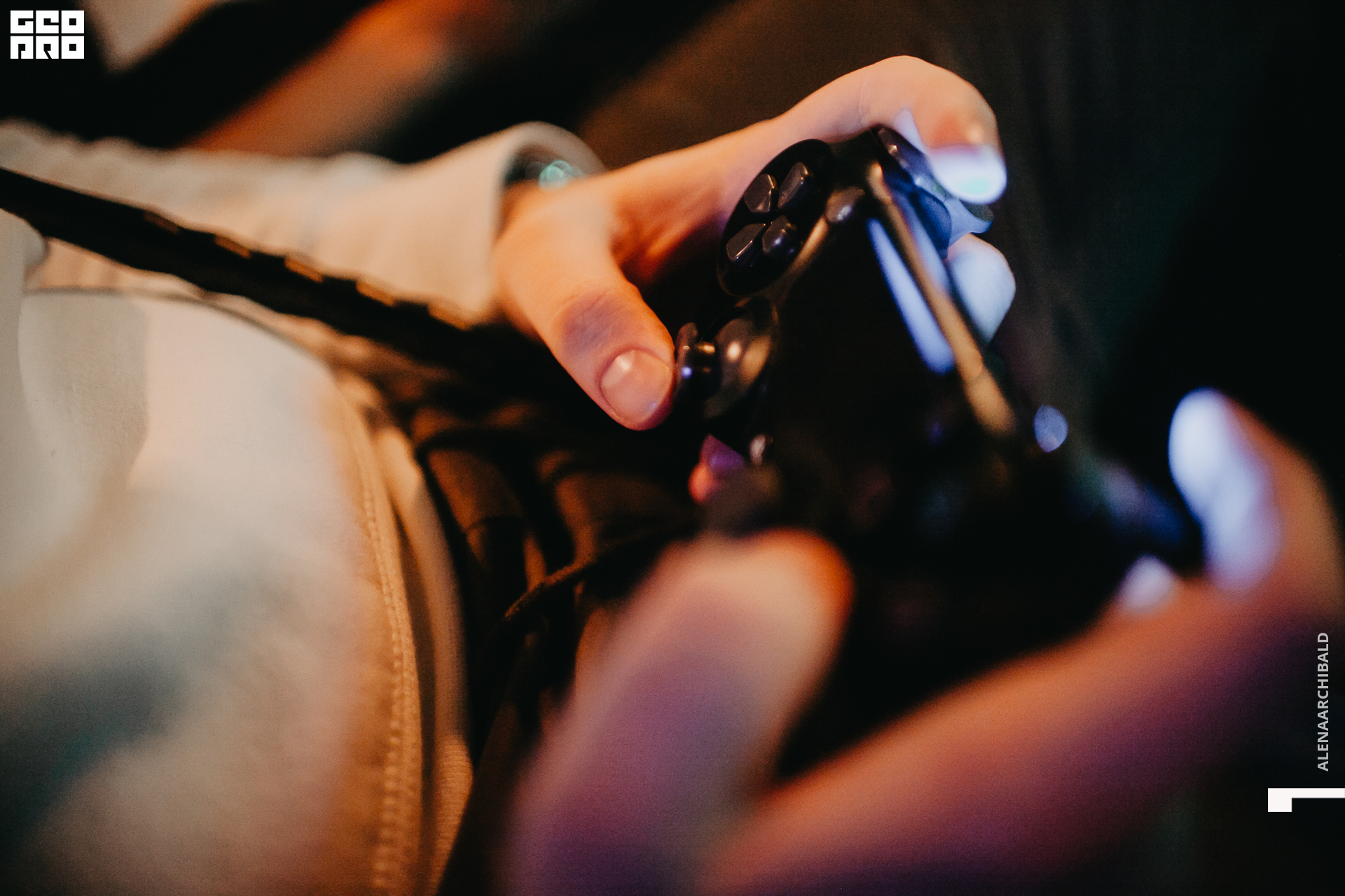 2019-11-30 21-01-33_alenaarchibald_0025.jpg