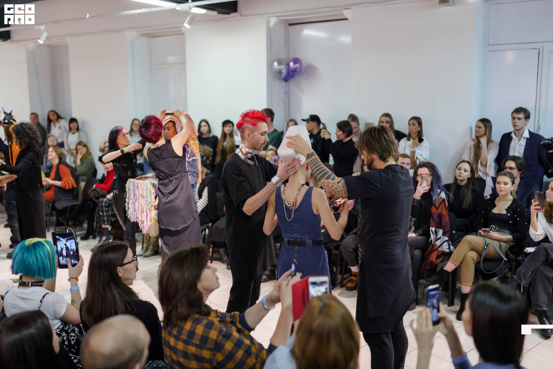 01.02.20_StreetFashionShow АртМуза_0745.JPG