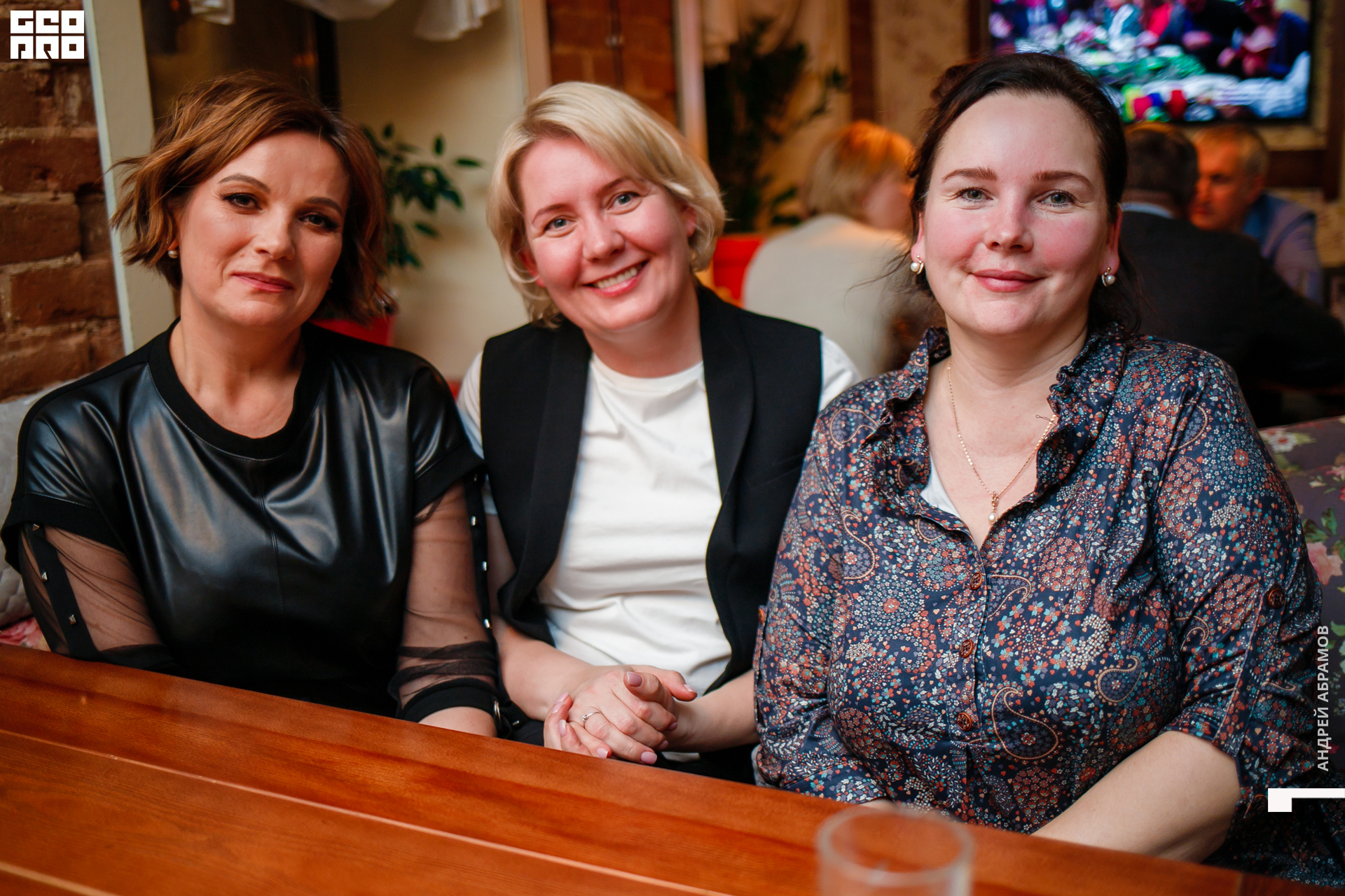 131219 Птичка и 5561 Абрамов для загрузки  0049.jpg